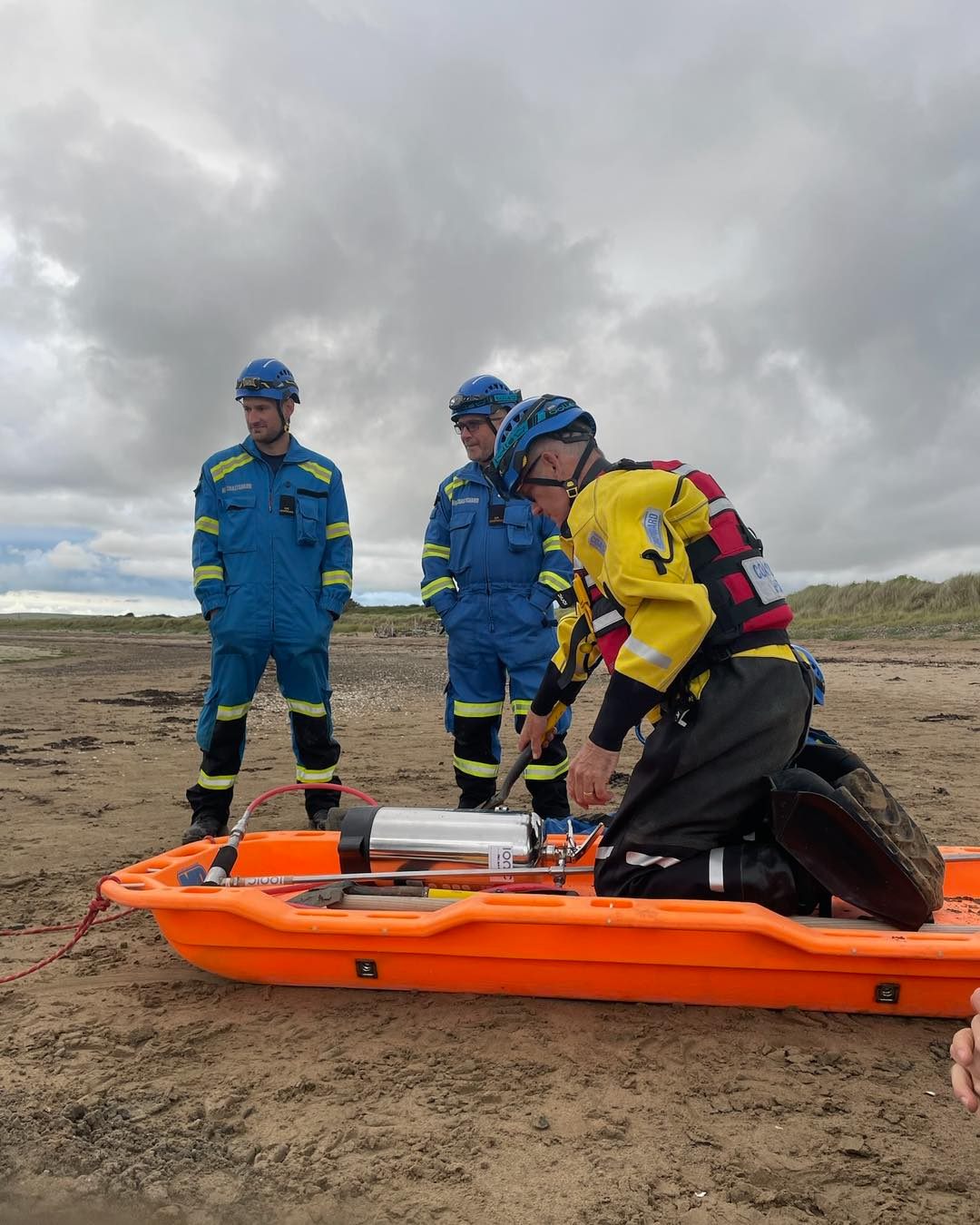 🚨 Mud Rescue Exercise 🚨... - Bideford Coastguard Rescue Team | Facebook