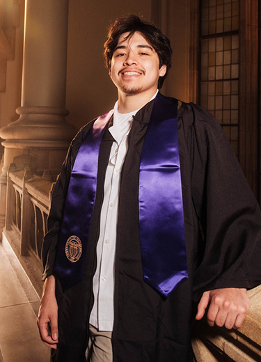 Yakama - A Netflix film, then a UW degree By NANCY JOSEPH UW ...