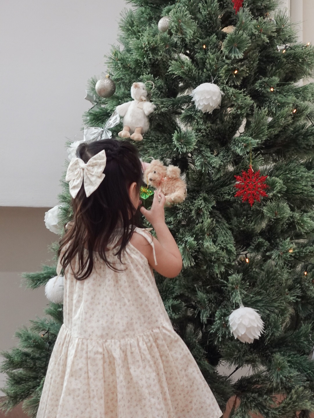 mothercare christmas dress Pretty in Aries Mauve print 🎀 Now available at mothercare.com.sg and in selected stores, including Paragon, HarbourFront Centre and Parkway Parade. #jamiekay #style #christmas #toddlerfashion Body-Fit Dress