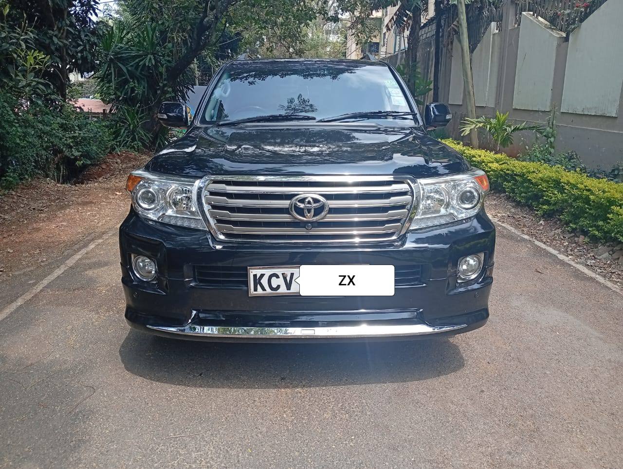 TOYOTA LANDCRUISER ZX Price: Kes. 4,800,000 Contact: 0722997823
