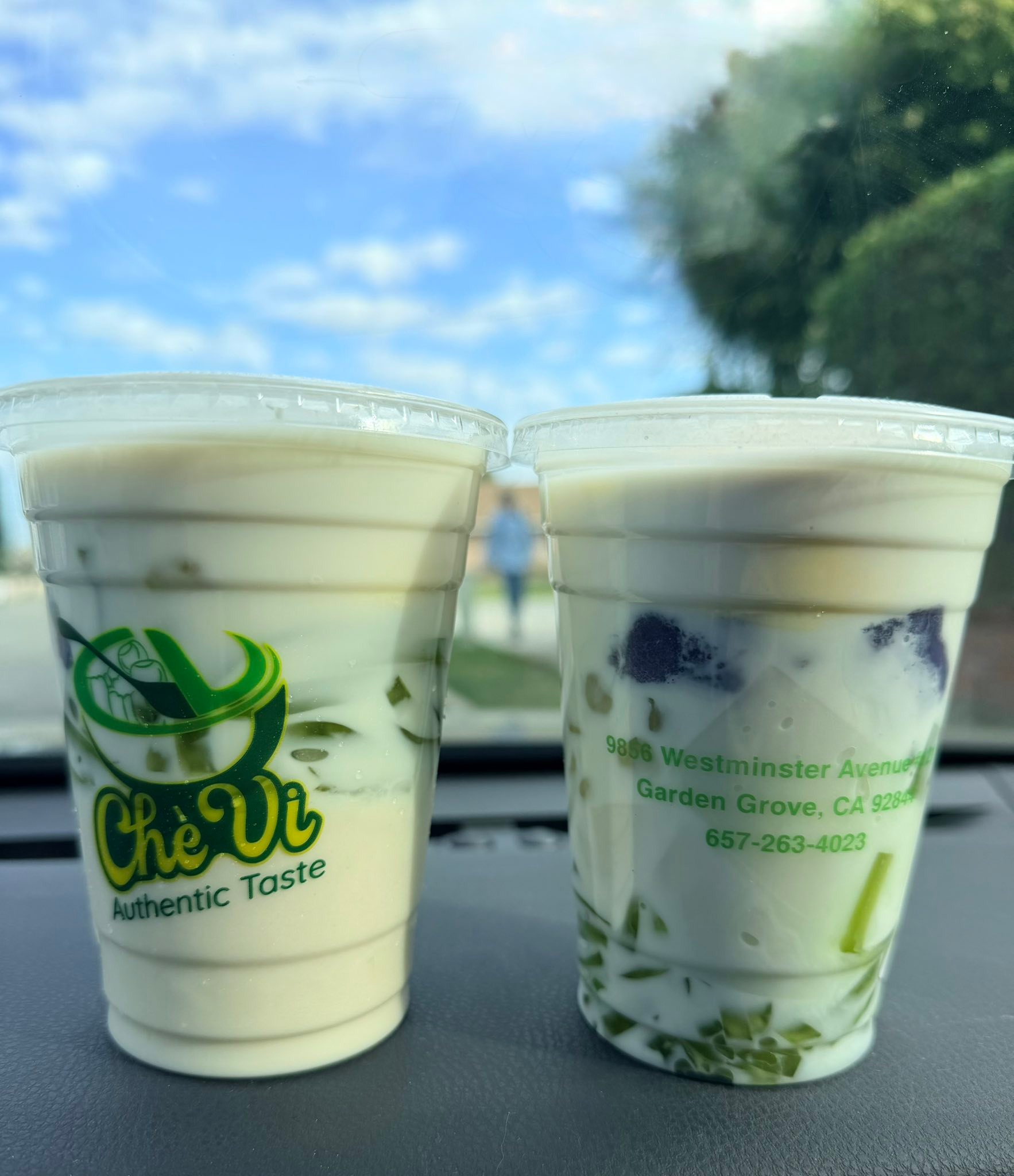 Cali ẩm thực Việt | Chè dừa, và chè tofu mua 1 tặng 1 at Chè Vi nhe cả ...