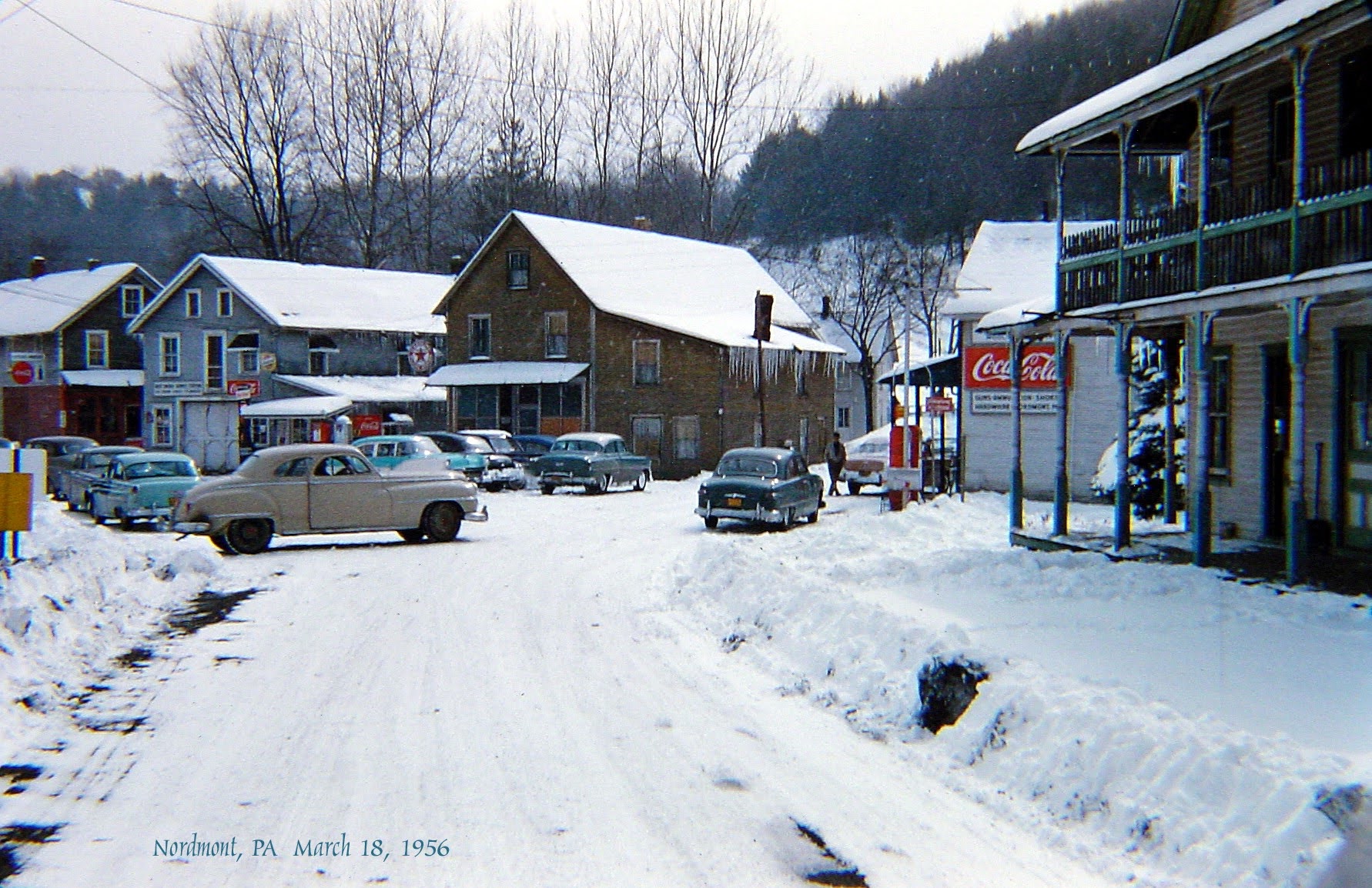 Cherry - Traffic jam in Nordmont March 18, 1956. Photo from Richard ...