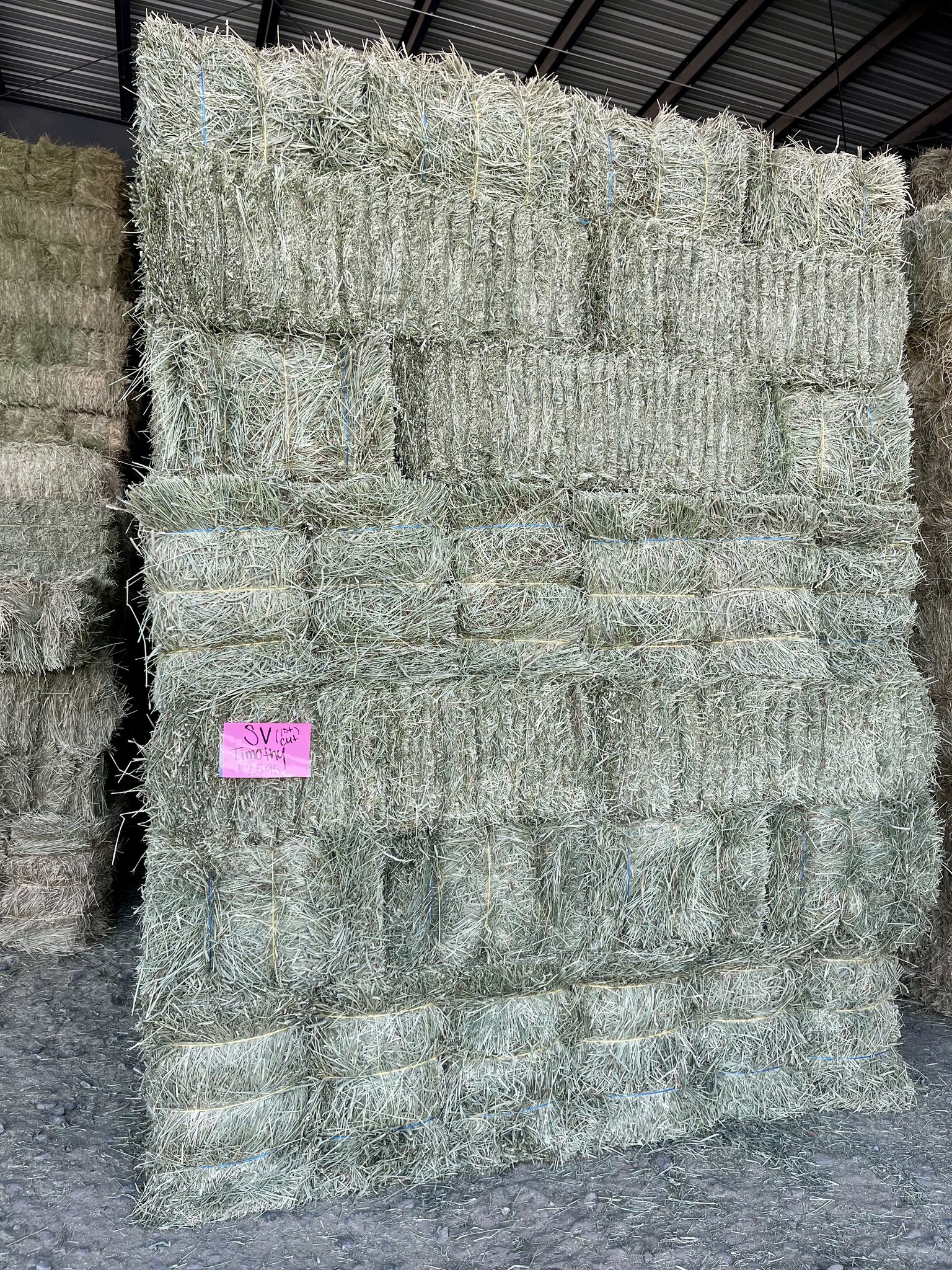 🚨🌾 NEW HAY! 🌾🚨 We’re excited... - Murry Ranch Hay and Feed | Facebook