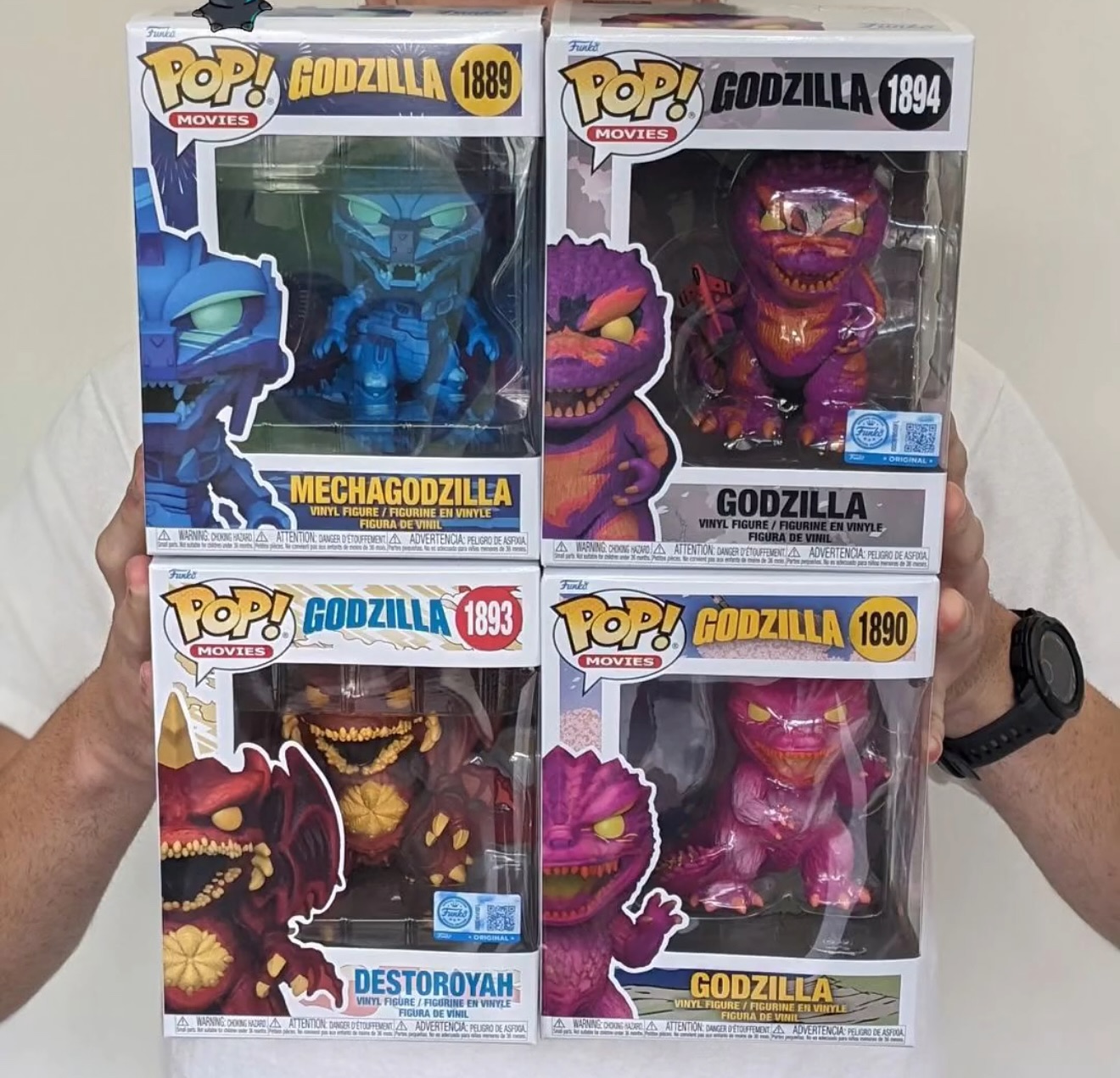 Gamestop exclusive Pop! Moments: Godzilla vs. Mechagodzilla now