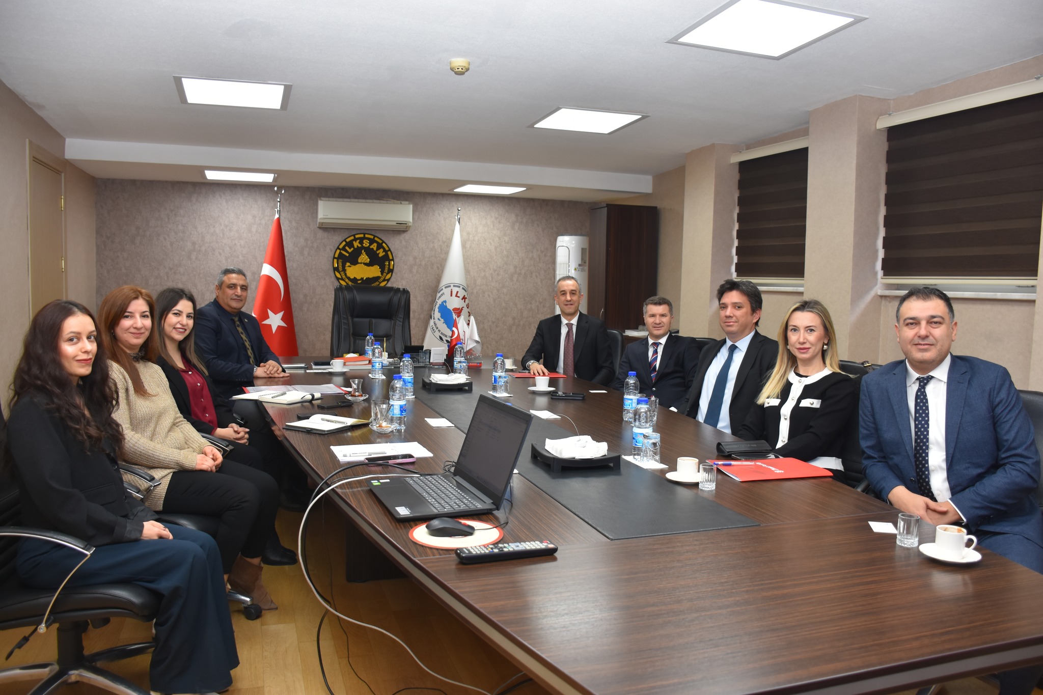 ZİRAAT PORTFÖY İLE YATIRIM DEĞERLENDİRME TOPLANTISI YAPILDI. Sandığımı
