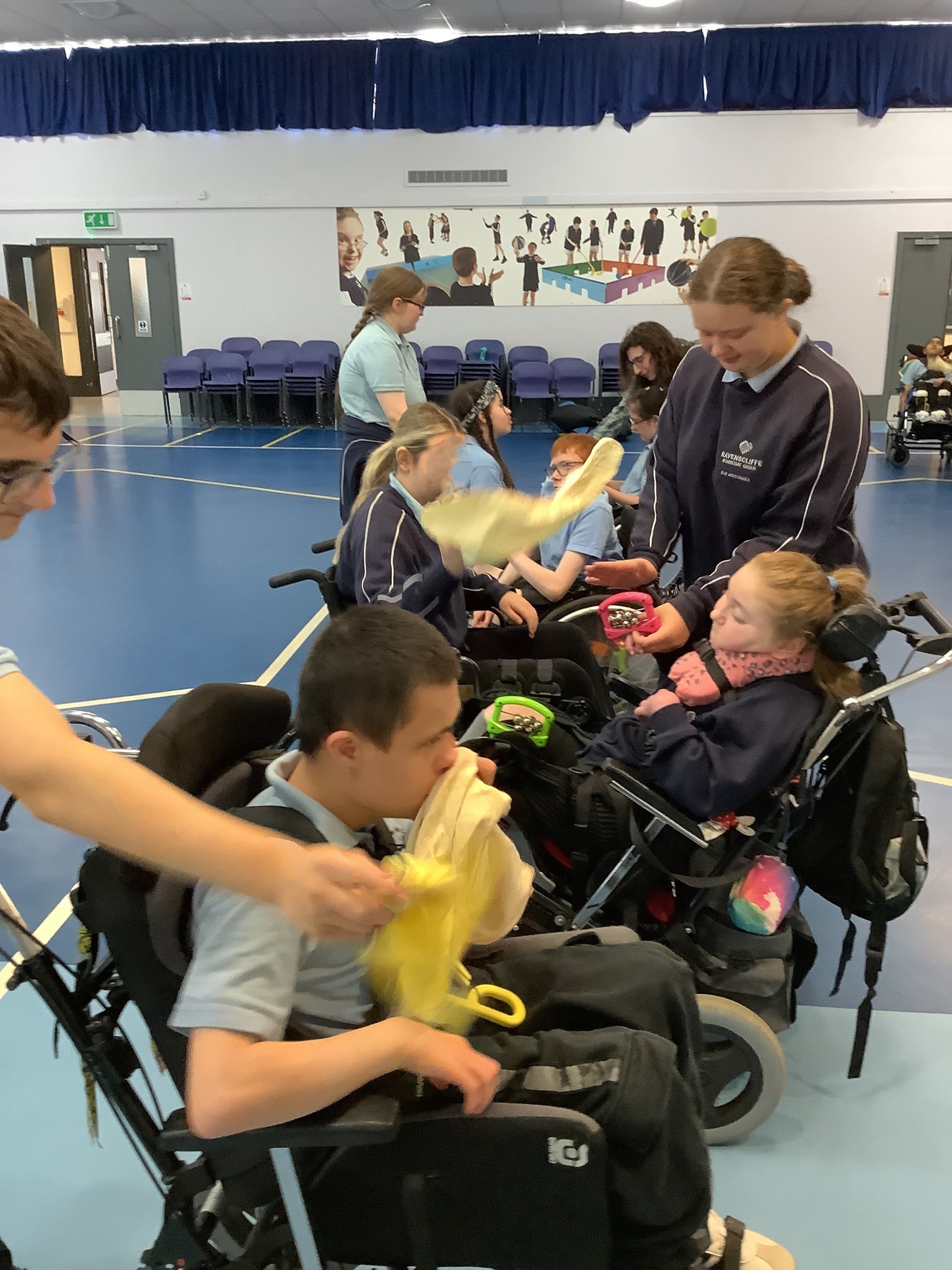 Ravenscliffe... - Ravenscliffe High School and Sports College