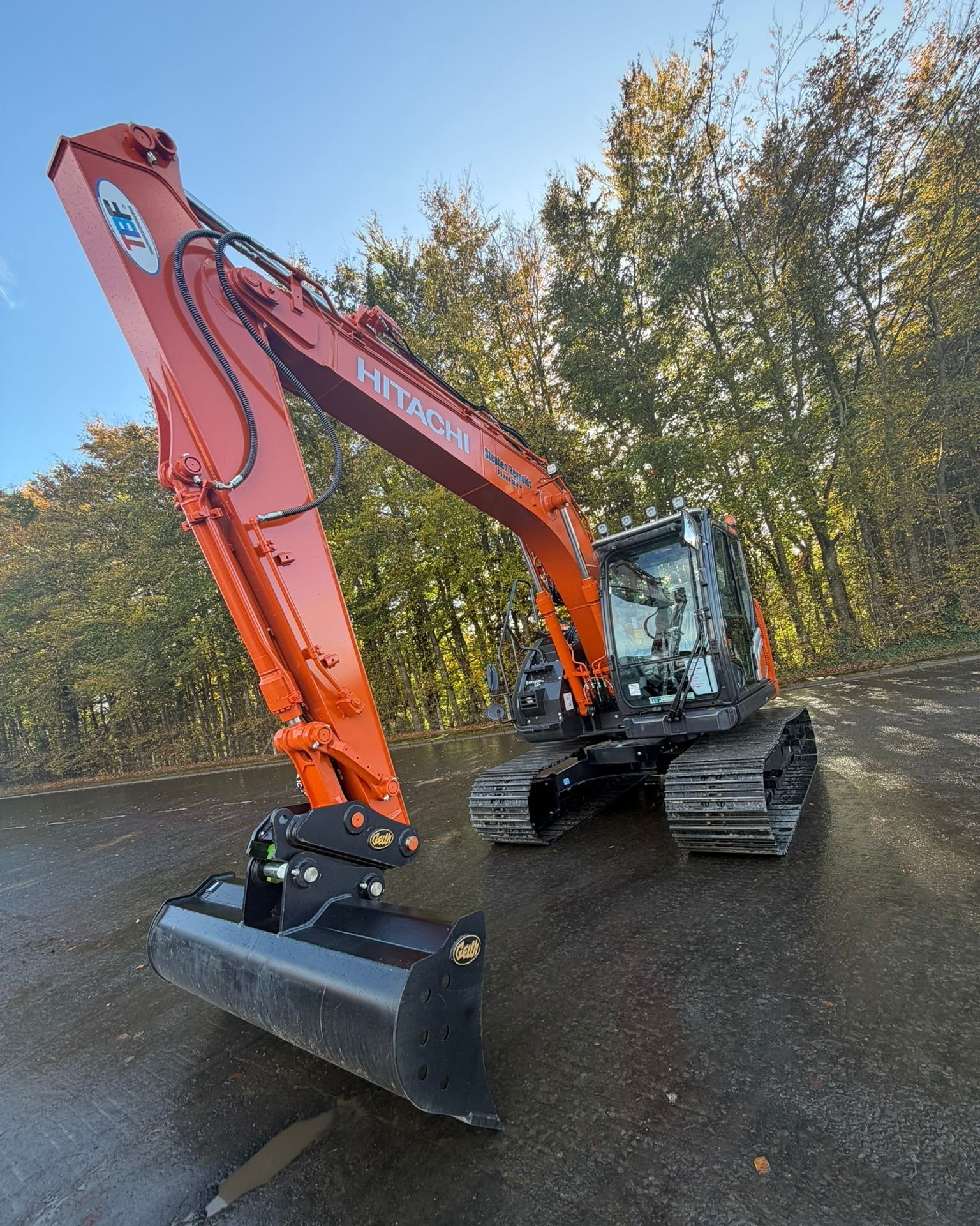 🟠 TWO NEW MACHINES, ENDLESS CAPABILITY! 🚧 Delighted to supply