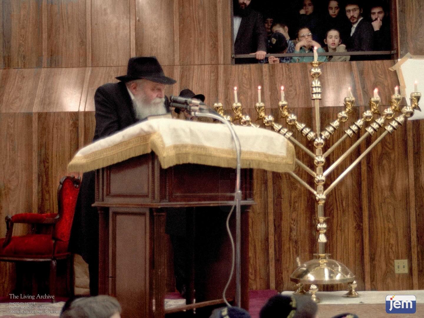 Jewish - How To Deal With a Dark World A Message from the Rebbe to ...