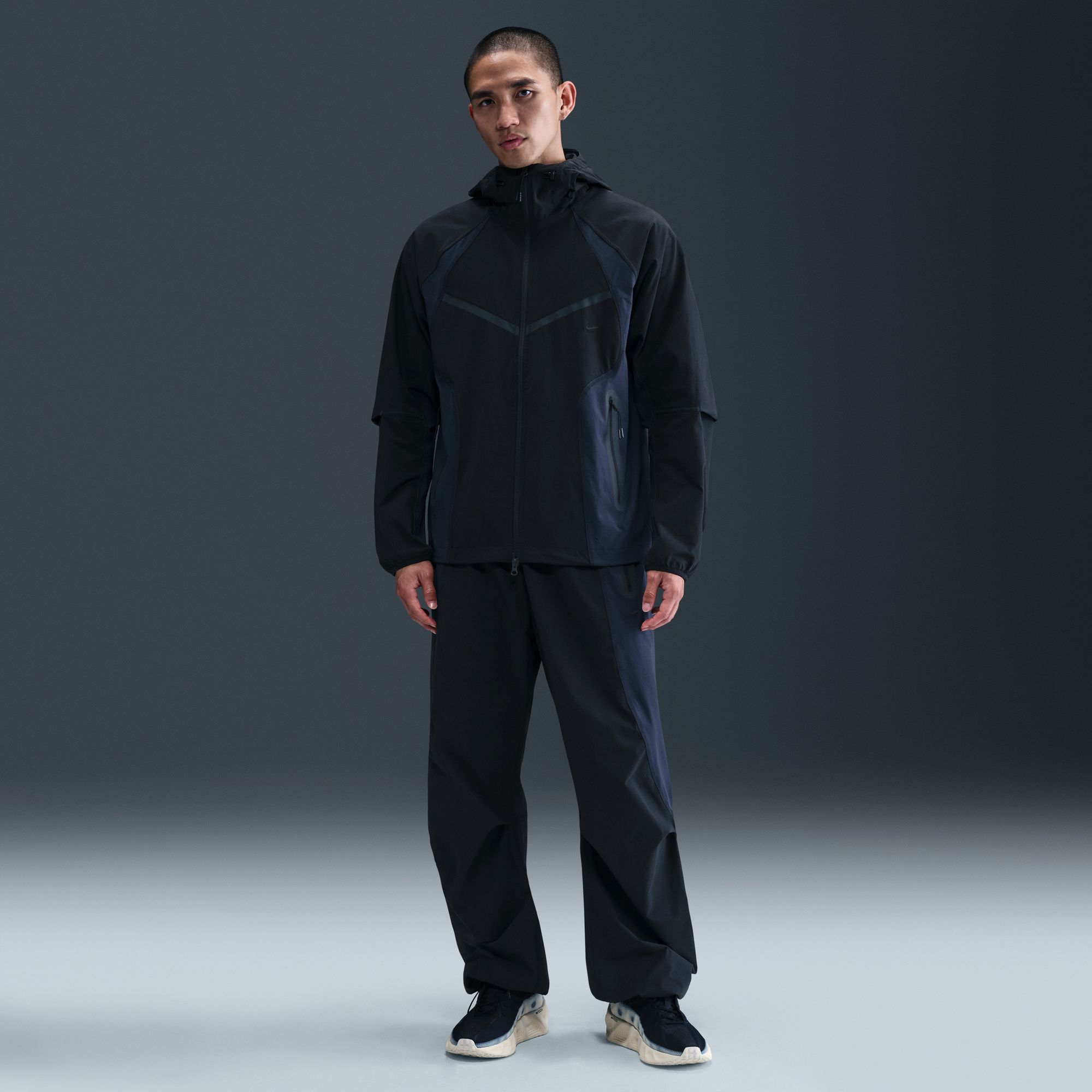NEW IN NIKE】 ＜TOPS＞ M TCH WVN PRO WR FZ IH8462-010 ￥20,680 