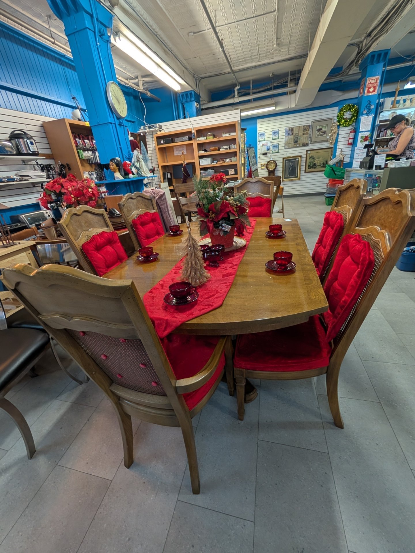 Canadian Goodwill... - Canadian Goodwill Industries