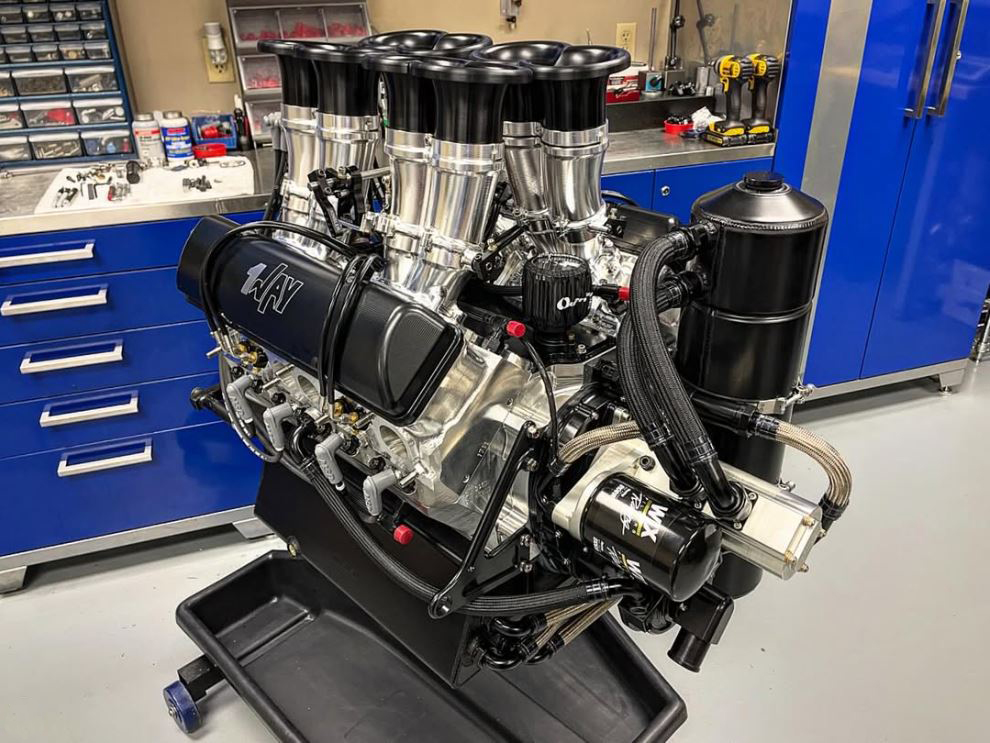 Diamond - Sprint car engine fresh out of the 1 Way Technologies build ...