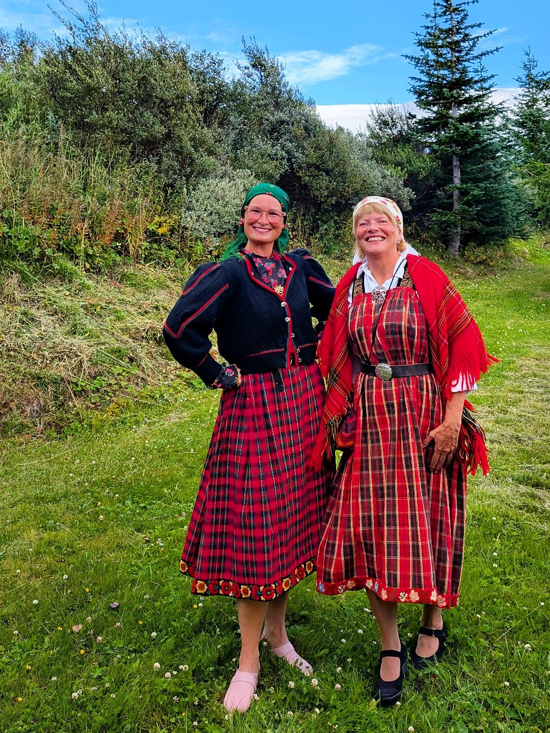 Vinternatt - Nyhet!! Vinternatts mobile badstue utleie🤩 Isbading på ...