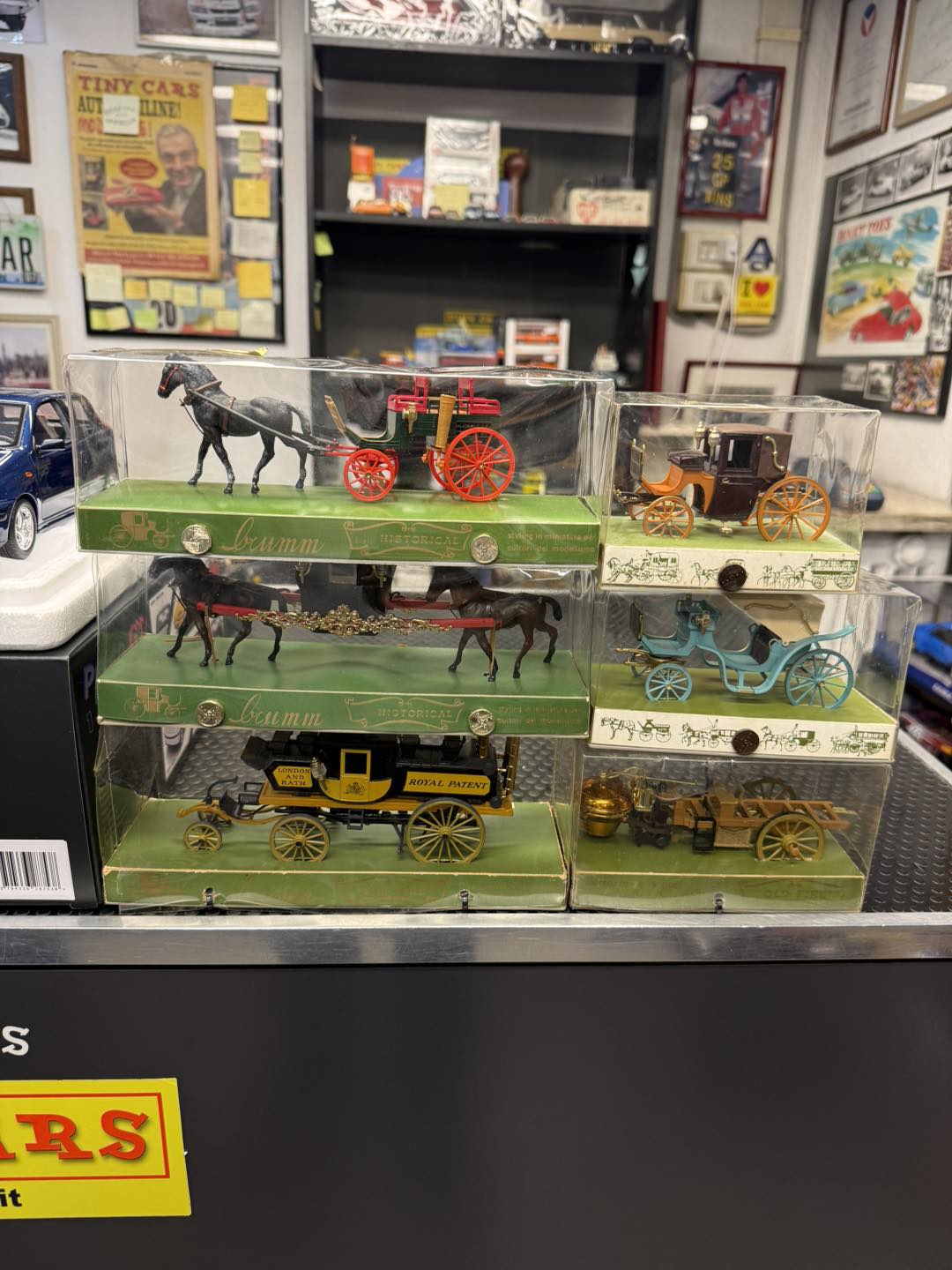 Carrosse à Chevaux Miniature Brumm - Échelle 1:43, En Plastique - Neuf, Modèle Au Choix