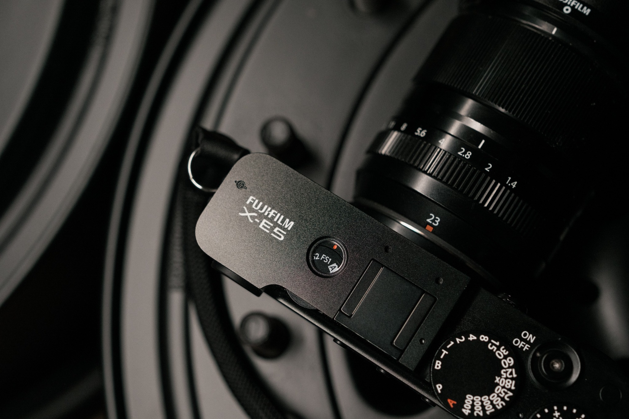 Dreaming of #XE5 with XF23mmF1.4 R LM WR & LH-XF23 Metal Lens Hood 