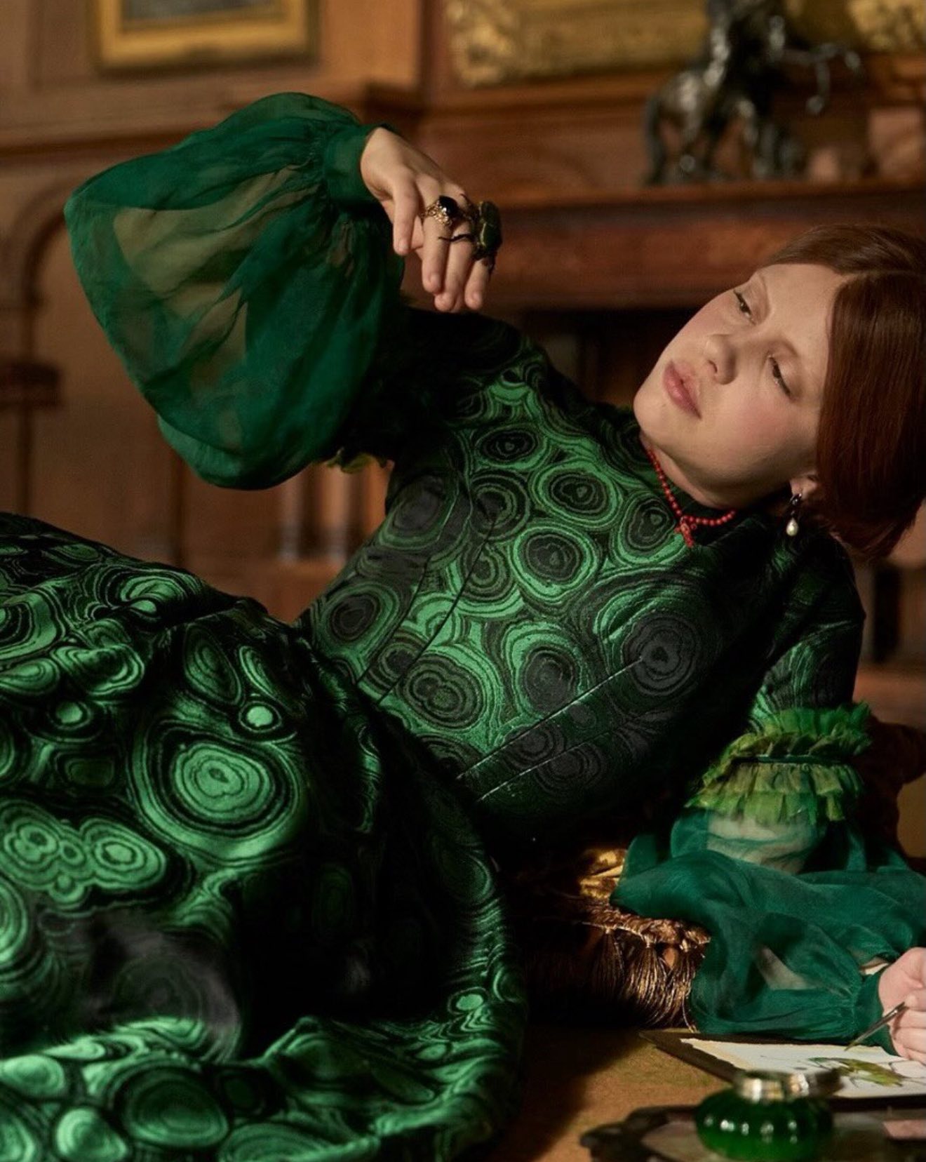 I am never going to stop posting about my malachite gown!! I think this is one of the best things I have ever made 🥹🥹🥹❤️🪲 Inspired by the costume design of @katehawleycostumes