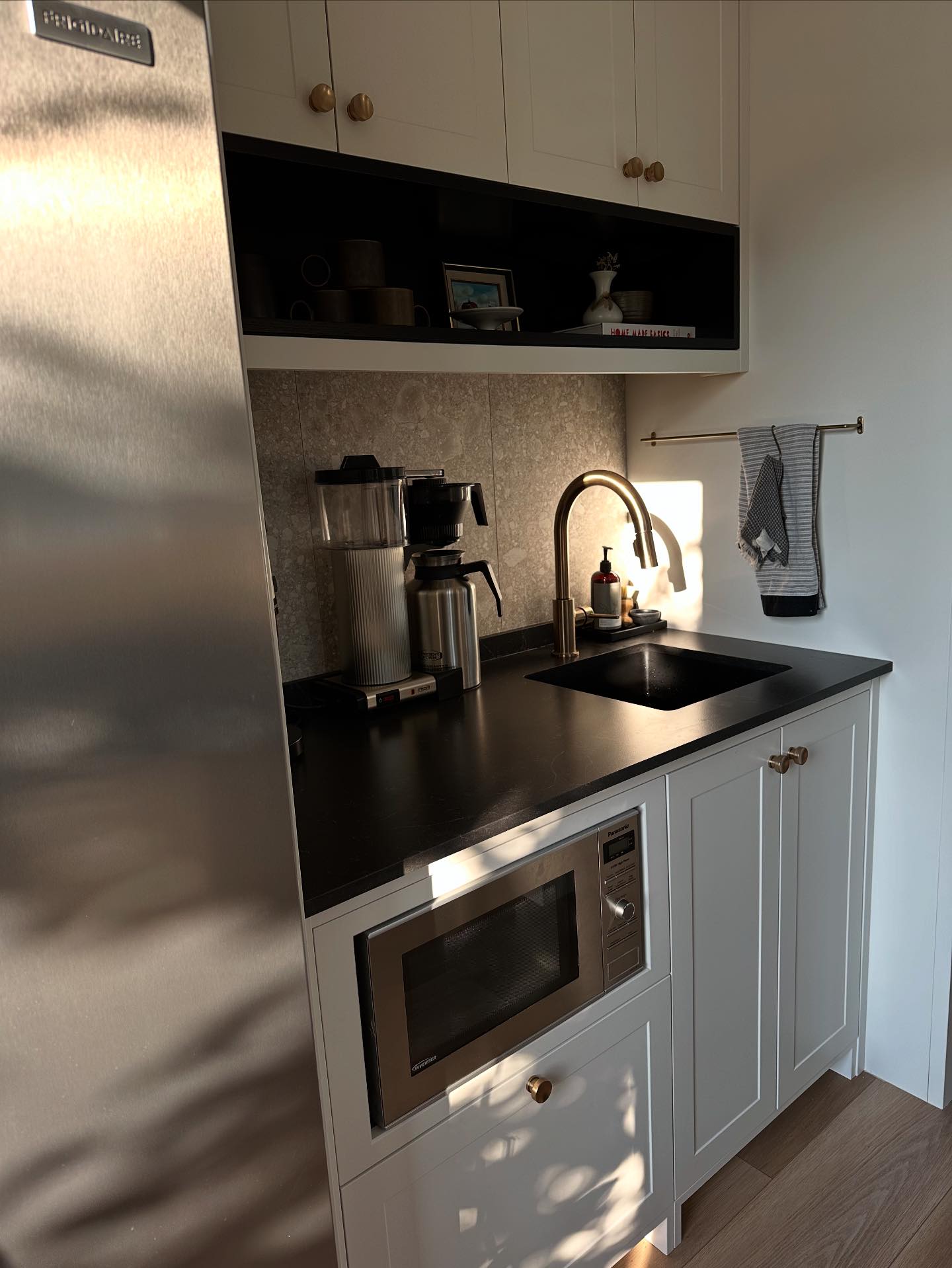 House Envy Interiors added a new... - House Envy Interiors