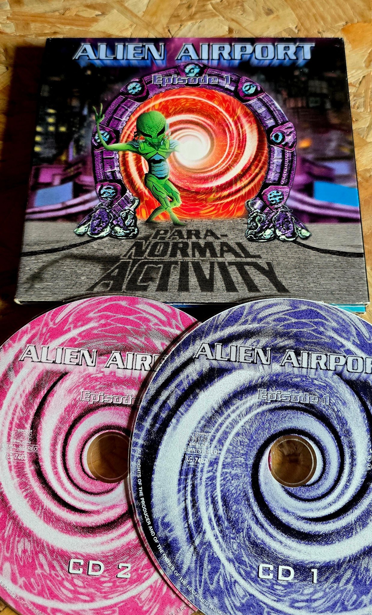 John Peck “RIP” FLYING SAUCER MINI 6`6 PERPLEXER – ACID FOLK*** *Perplexer is a German music band that