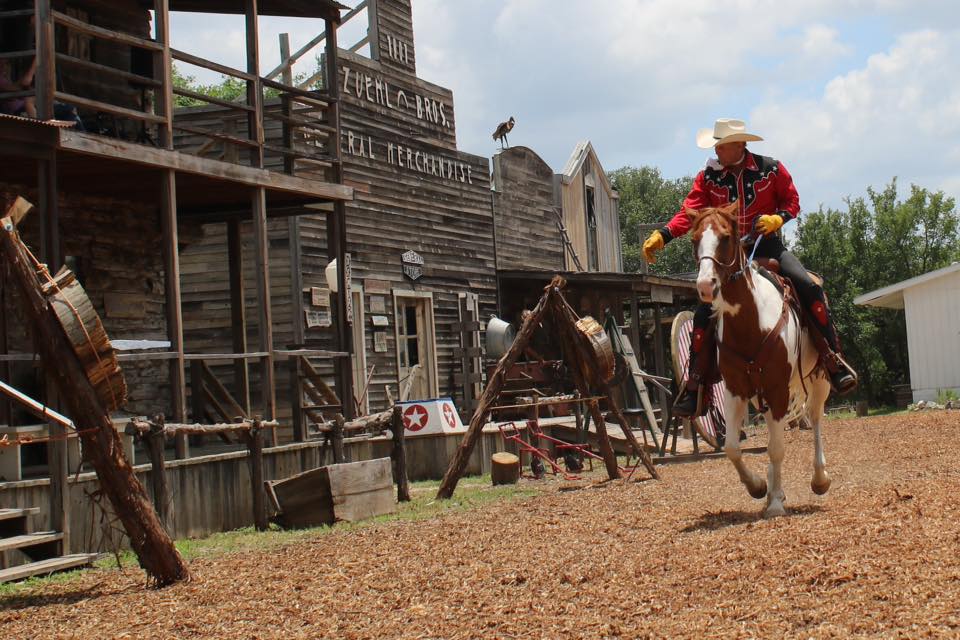 The Rhinestone Roper Show