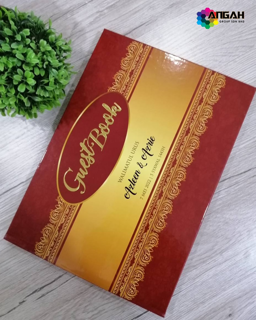 Angah_guestbook - Tulisan 'guestbook' pada cover hadapan di print ...