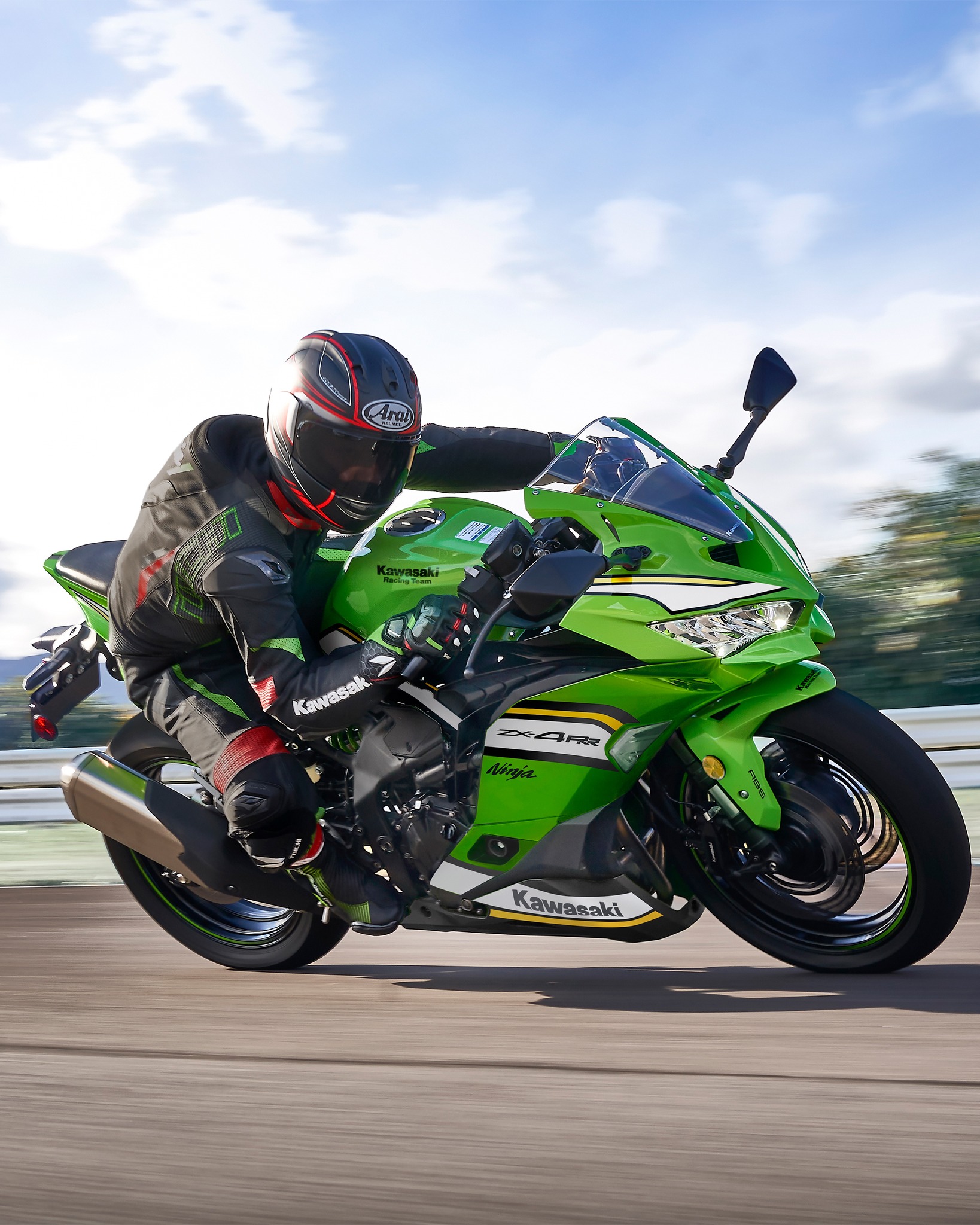 いのいの Feel the power. Experience the high-revving performance of the
