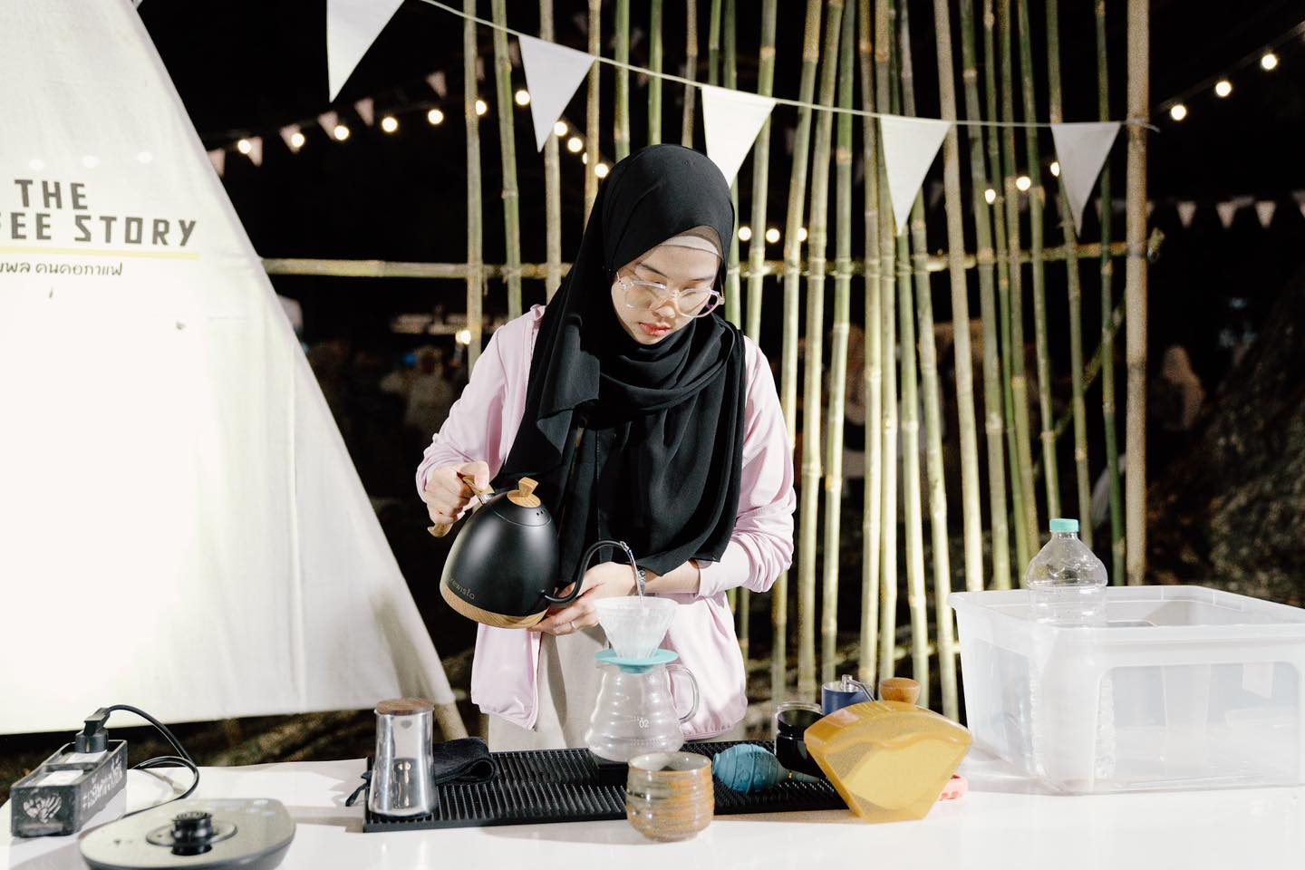The Coffee - แจ้งการประกบคู่การแข่งขันดริปกาแฟใันงาน The Coffee Story ...