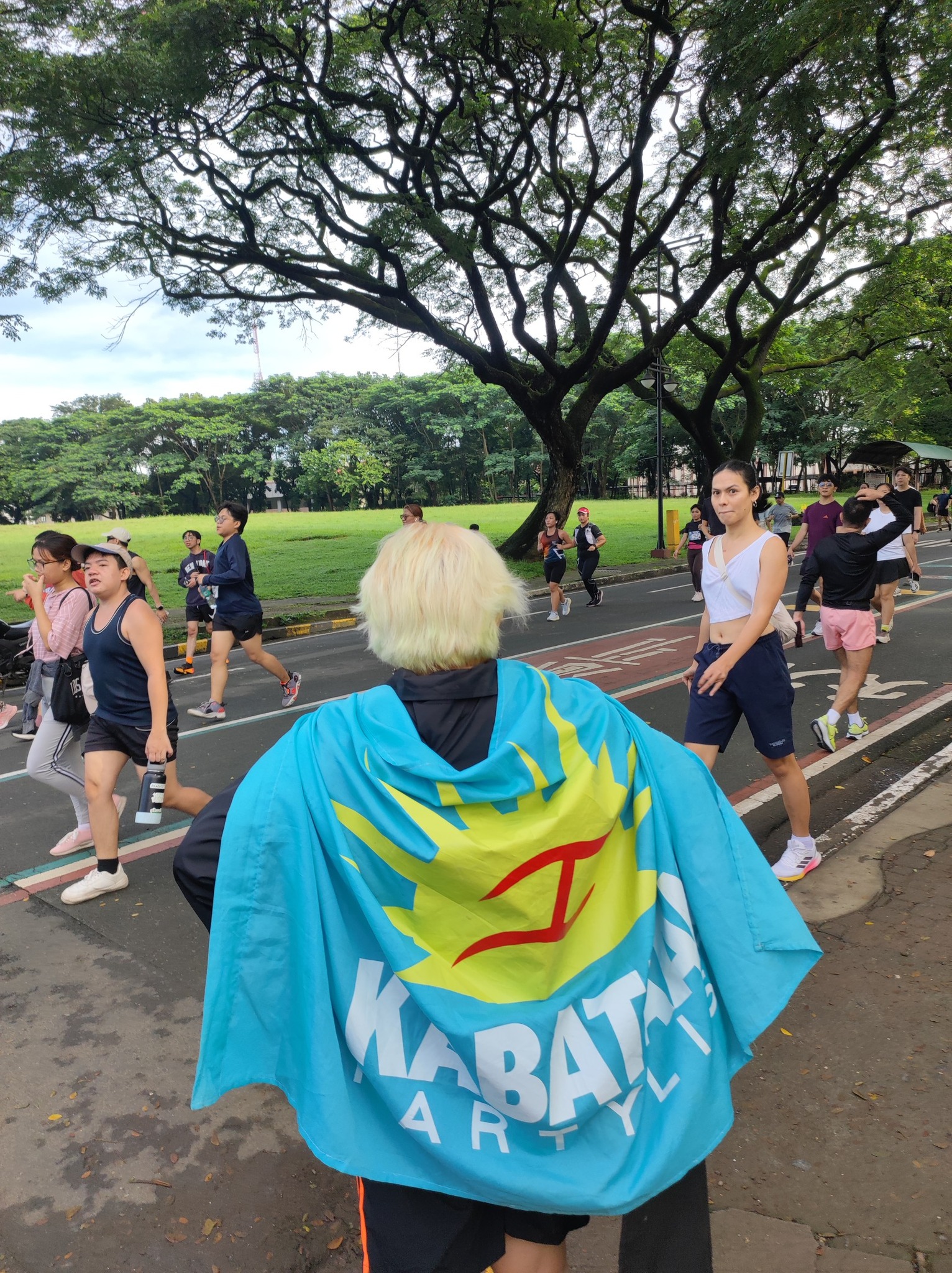KABATAAN - KABATAANG RUNNERS 🏃🏼💨 LABAN SA KORAPSYON! 🏼🩵 WARM-UP palang ...