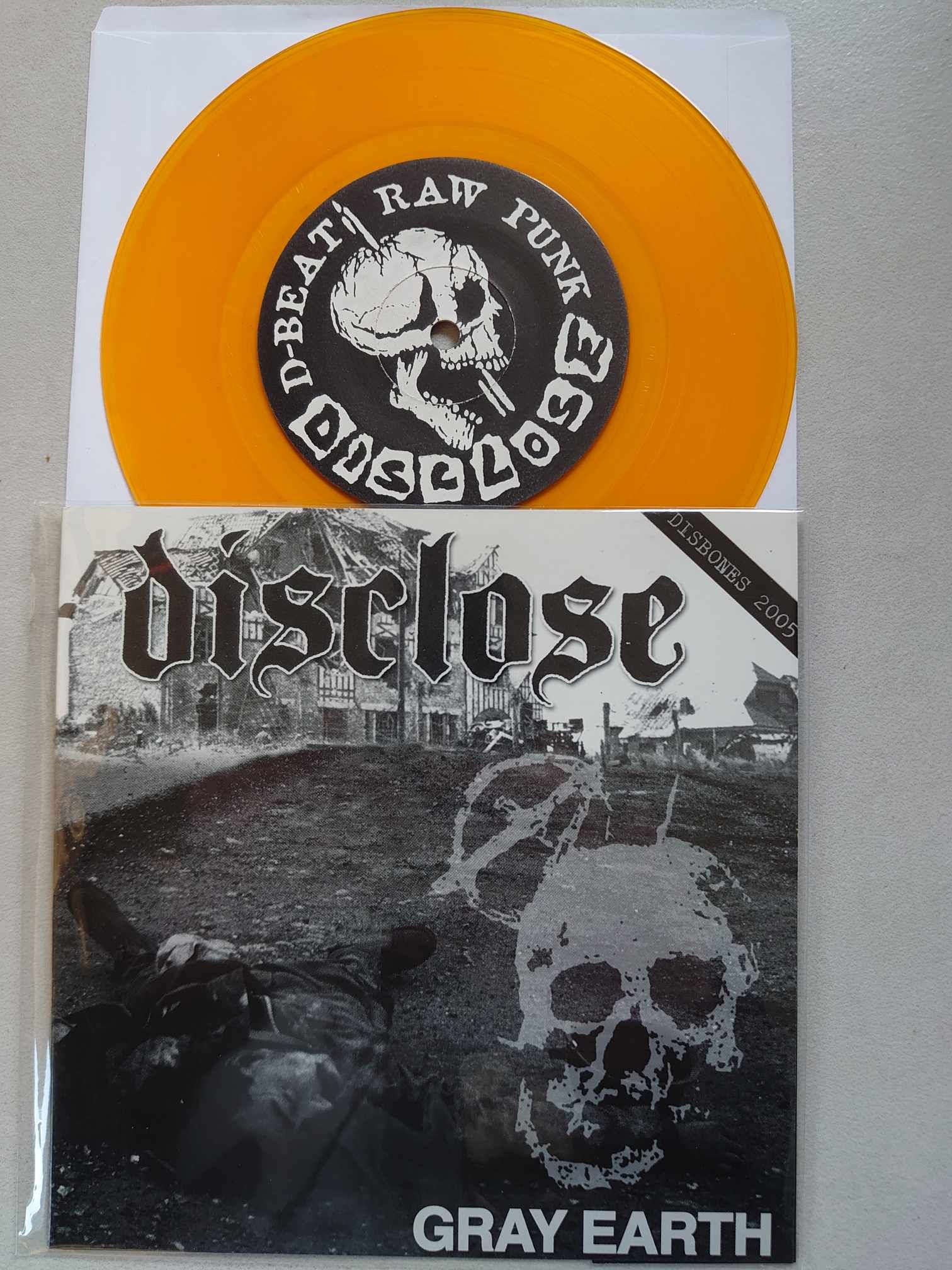 colored vinyl edition of Disclose/Scared of Life - split 7