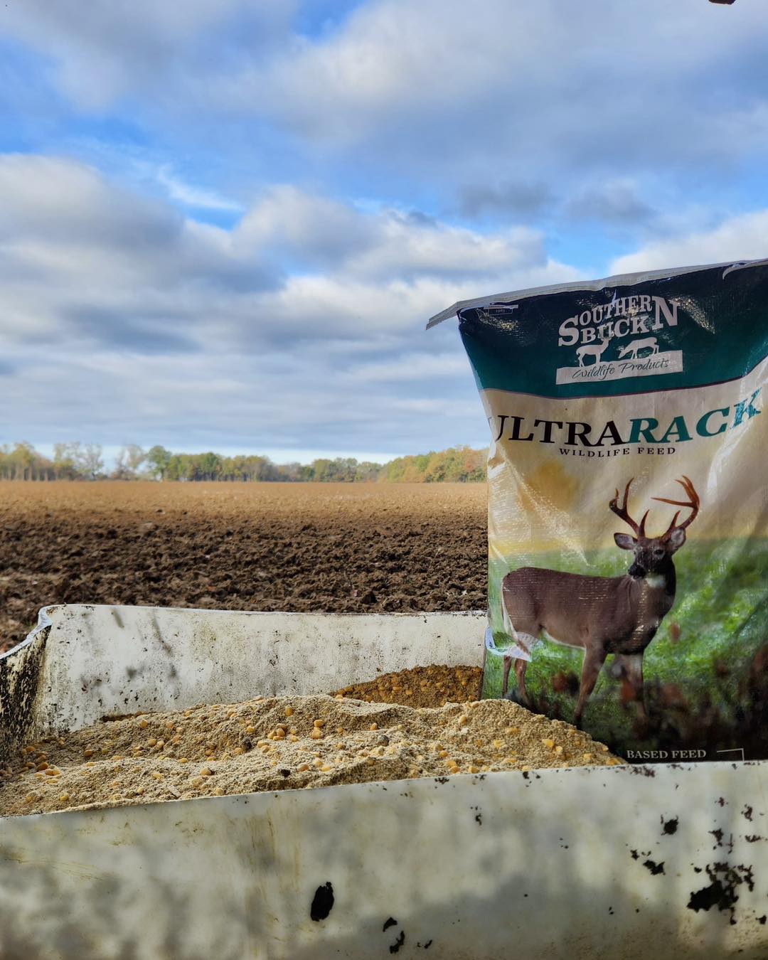 Southern Buck Ultra Rack… THE DEER... - Southern Seed & Feed | Facebook