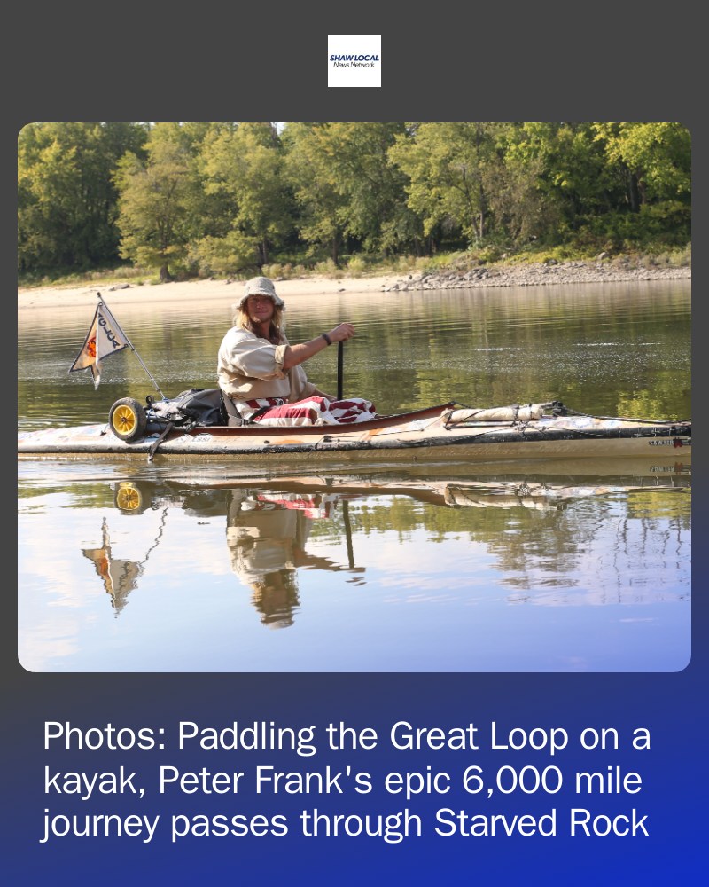 La - Peter Frank of Escanaba, Mich., paddles along the Illinois River ...