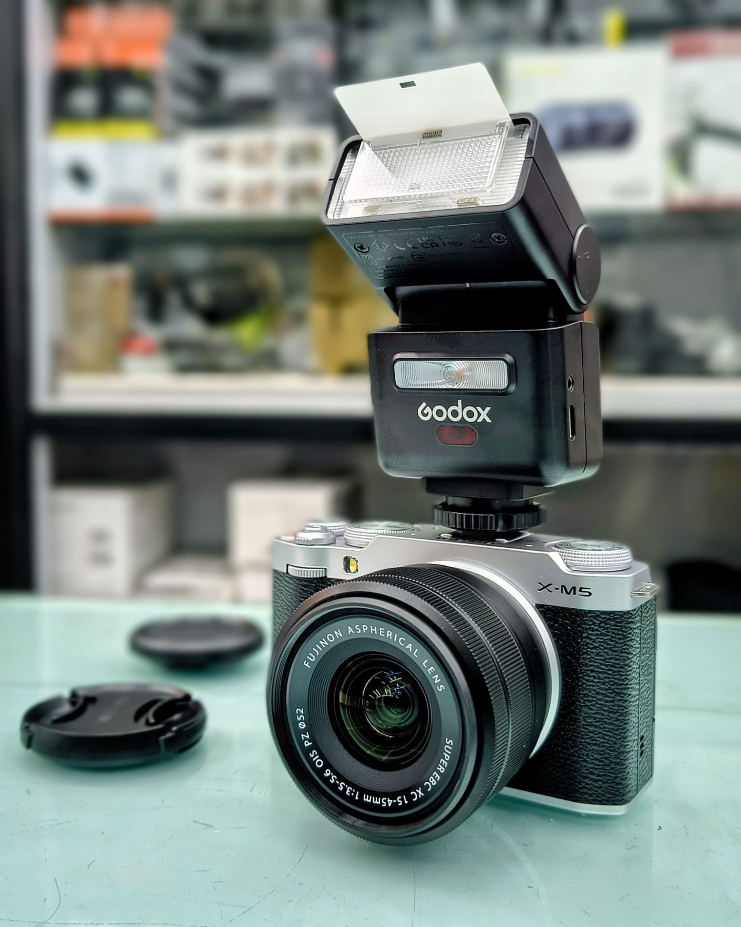 Fujifilm X-M5 with XC 15-45mm Godox IT32 flash 