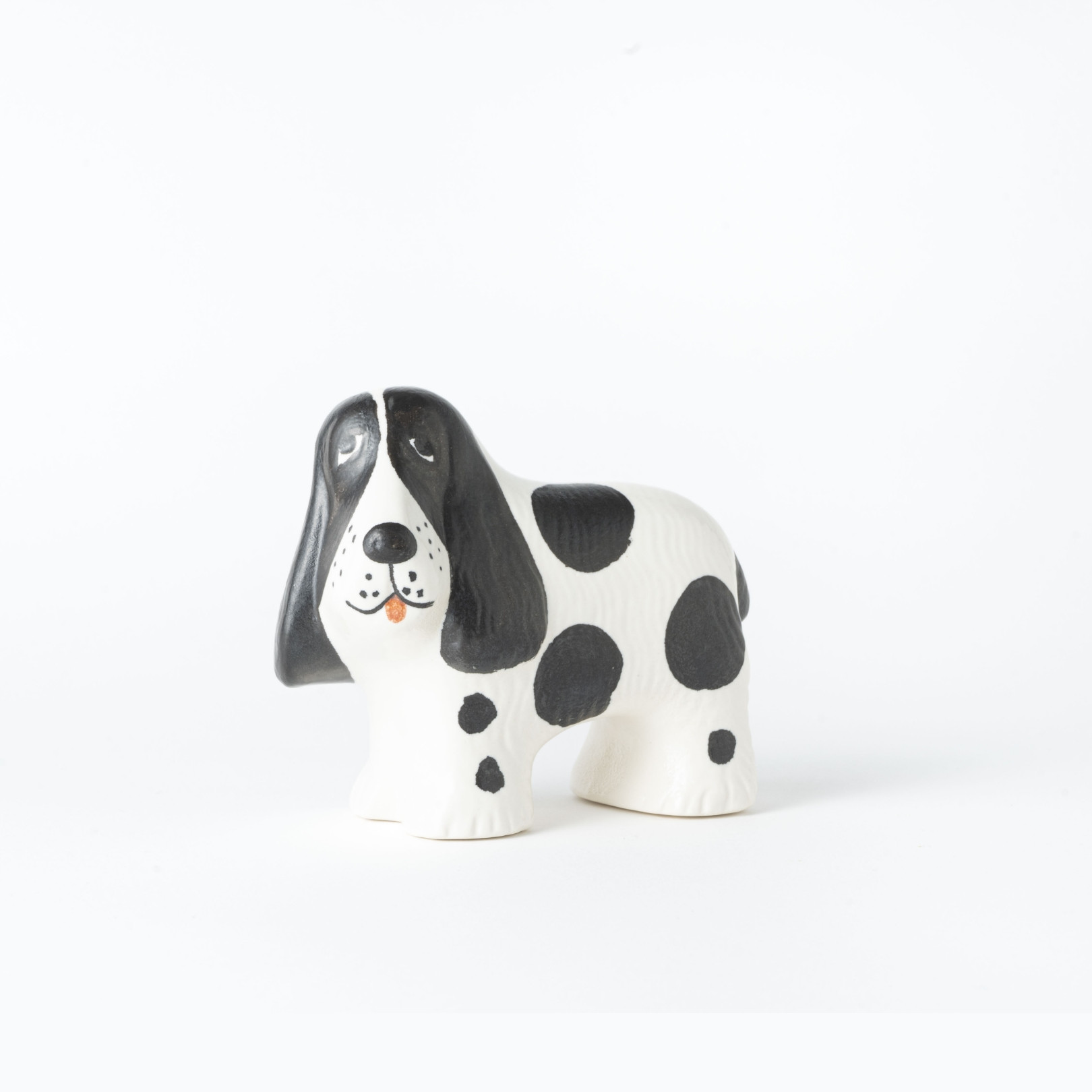 犬好きさん、大集合！】 リサ・ラーソンの陶器の犬が再入荷しました