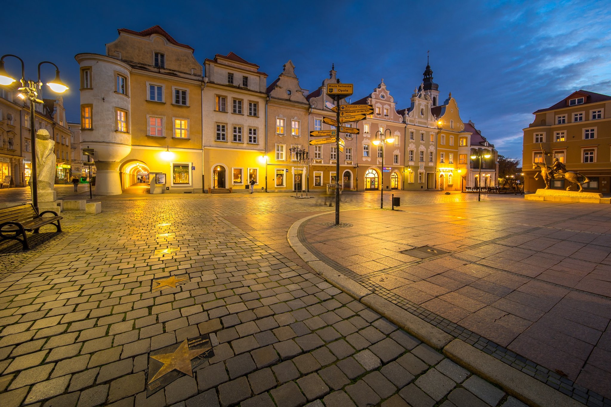Odkryj Opole - Wchodząc na opolski Rynek od ulicy... | Facebook