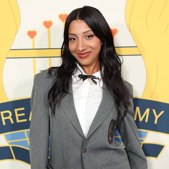 ThecityCeleb - Lara Raj is an Indian-American singer, dancer, and ...