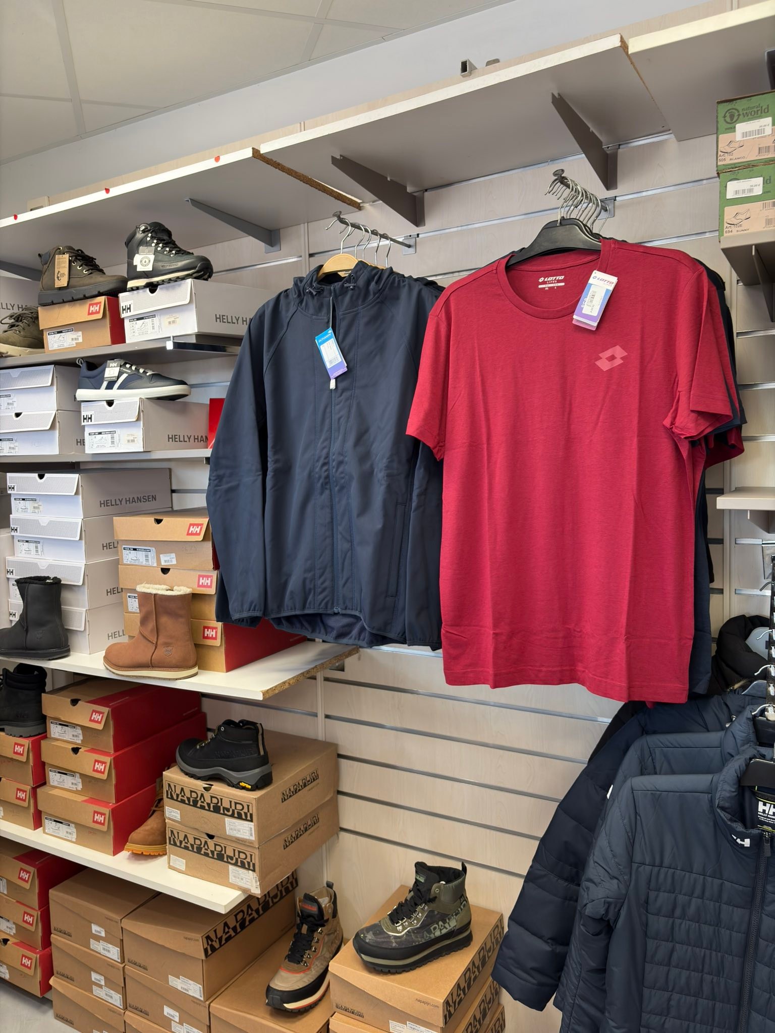Boutique Entre 2 caps added a new... - Boutique Entre 2 caps