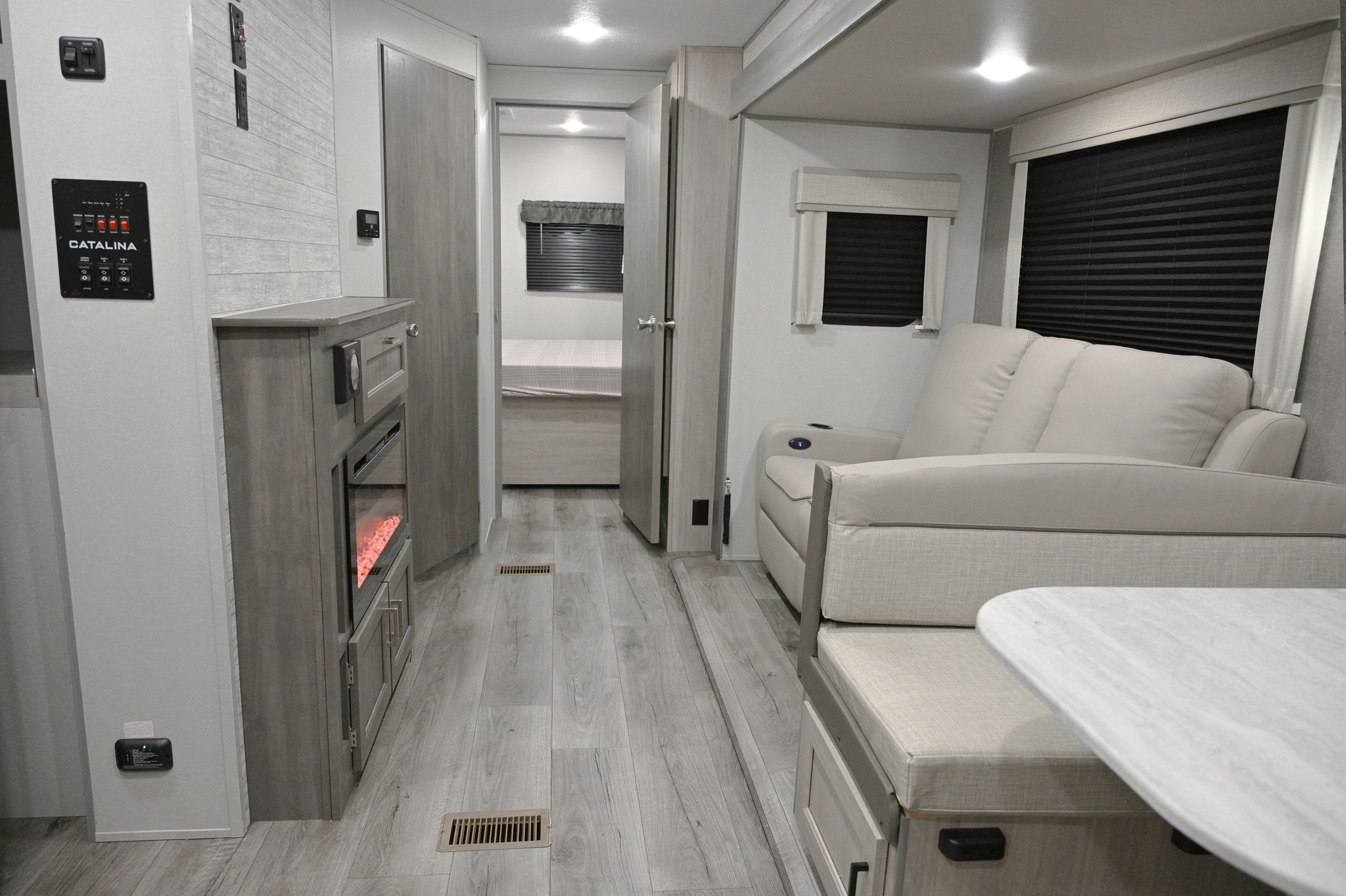 The 2025 Coachmen Catalina Legacy... - Williams Family RV | Facebook