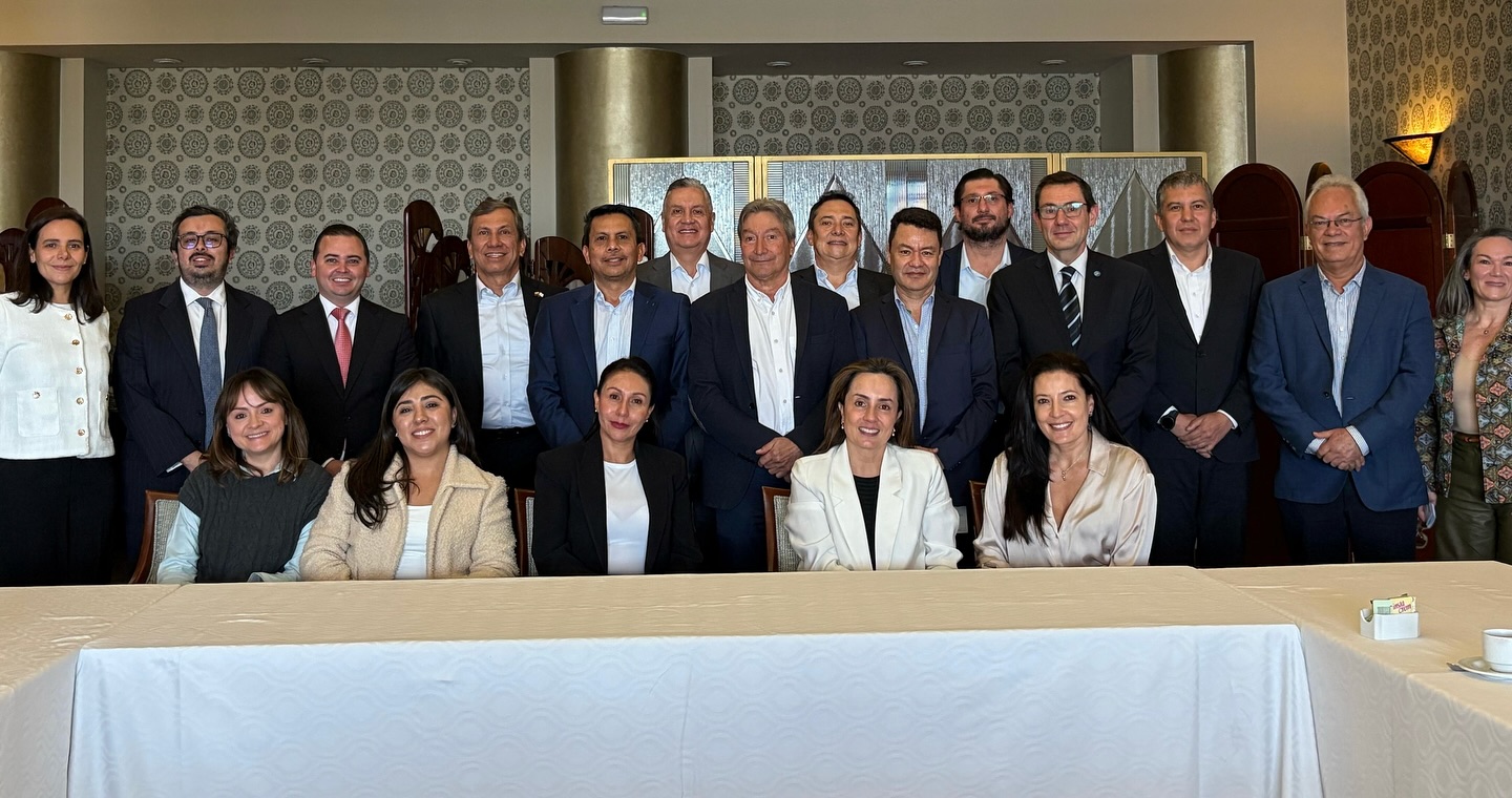 🤝 La Junta Directiva de CAMPETROL sostuvo una reunión con Cenit ...