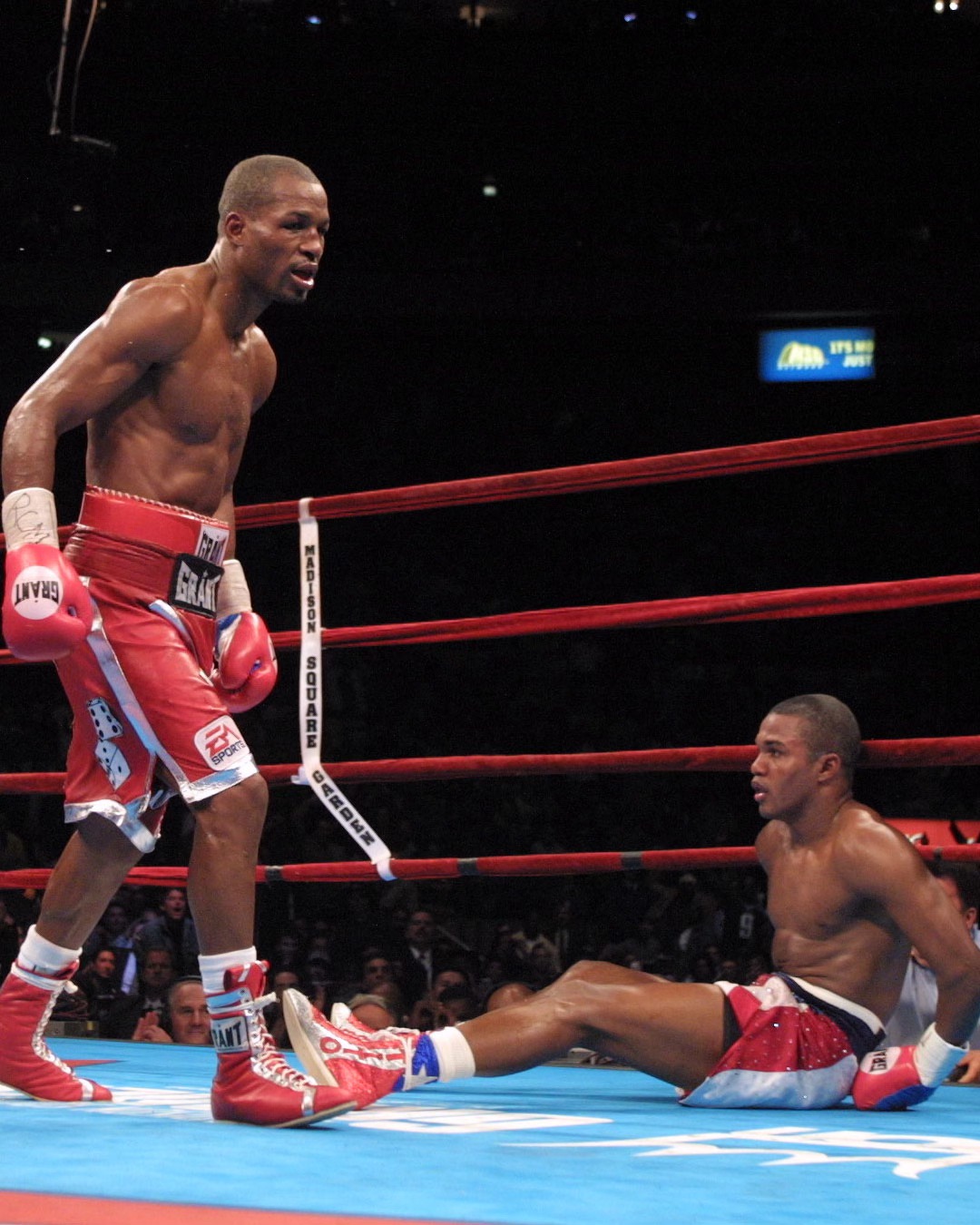 On This Day 29th September 2001 Bernard Hopkins defeated Félix
