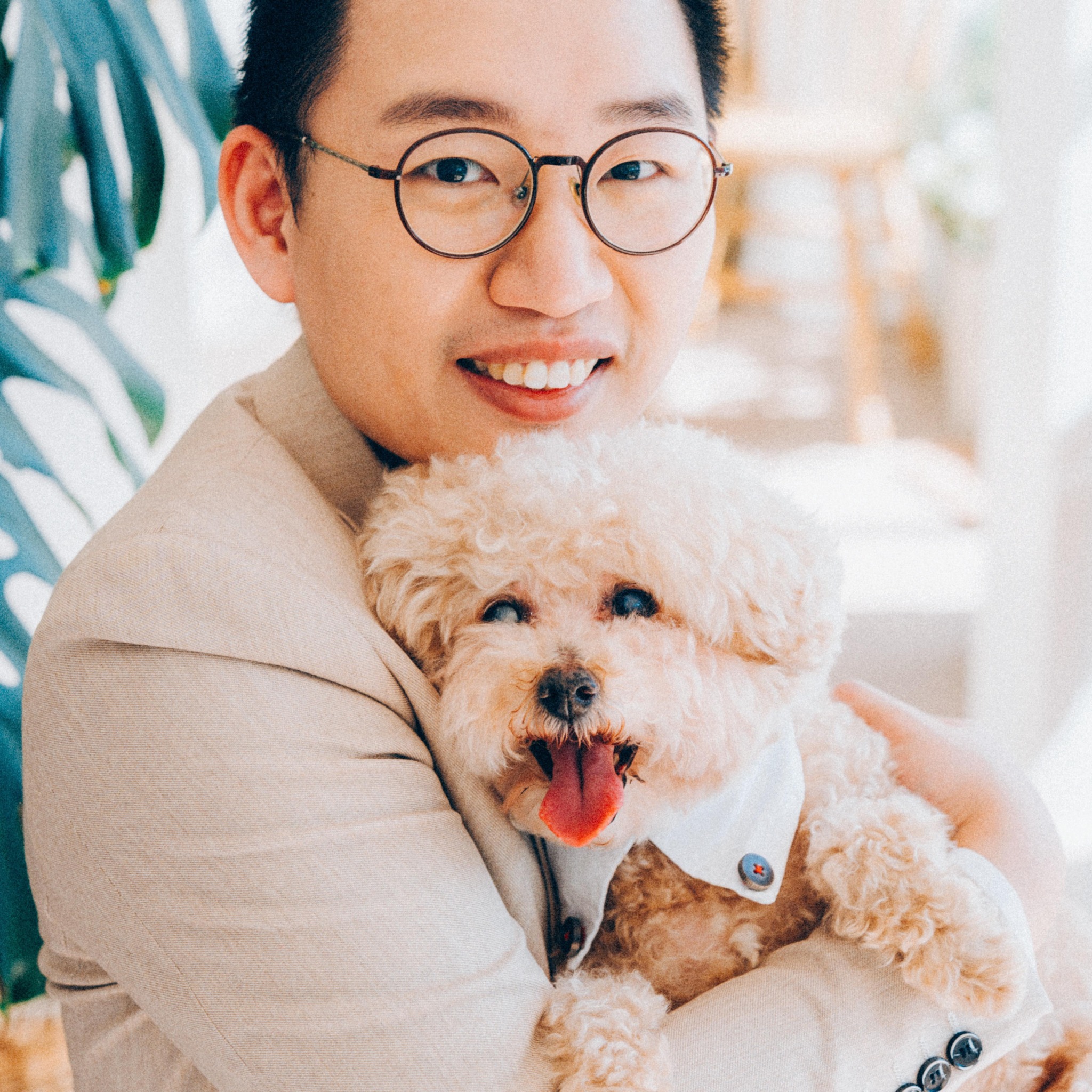 蘇浩 Anthony So - 立法會會議上，議員邱達根就部分港人長期離港、甚至移居海外多年後，無持續履行納税人責任，... | Facebook