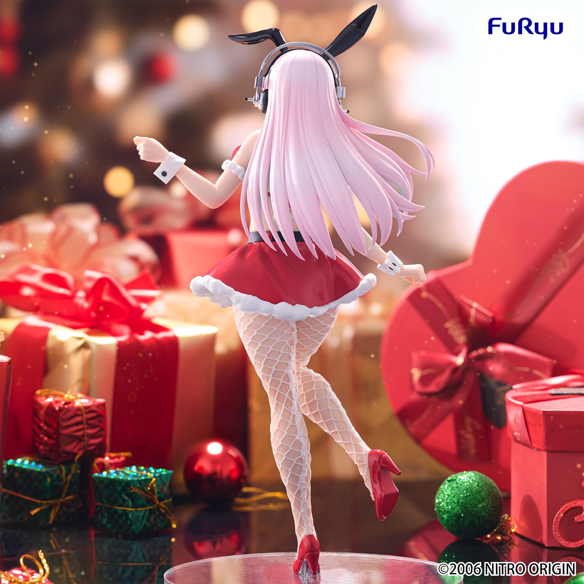 Super Sonico - BiCute Bunnies Figure : Santa Ver. Height : 30cm