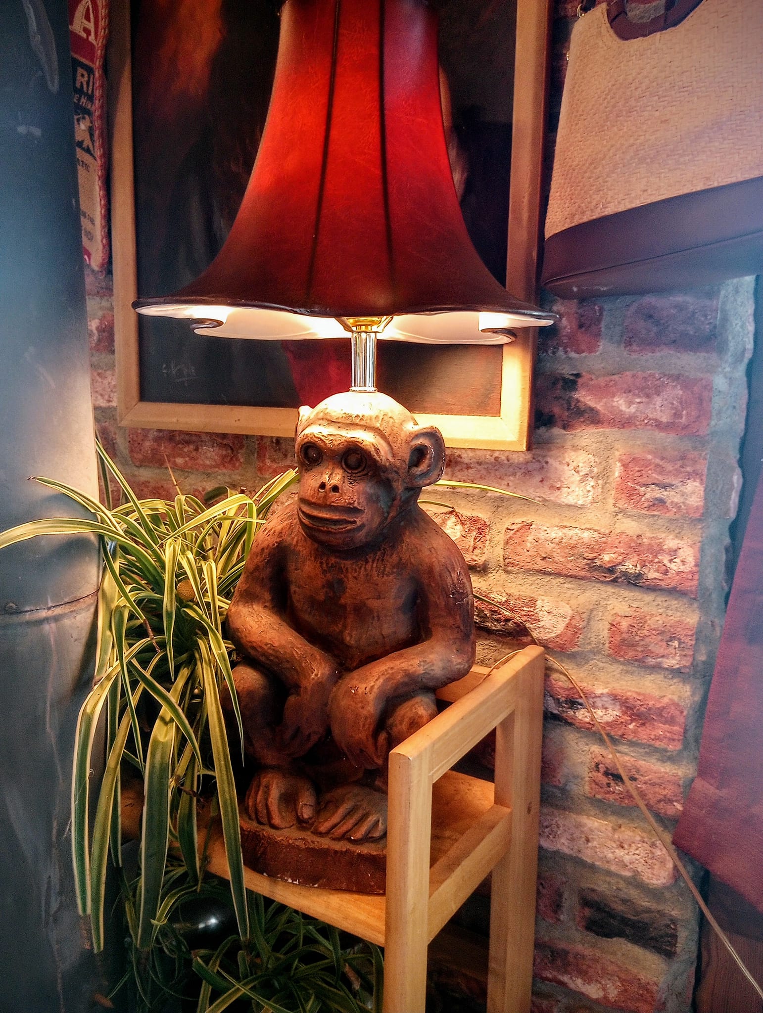 Weird and wonderful mid-century monkey lamp find