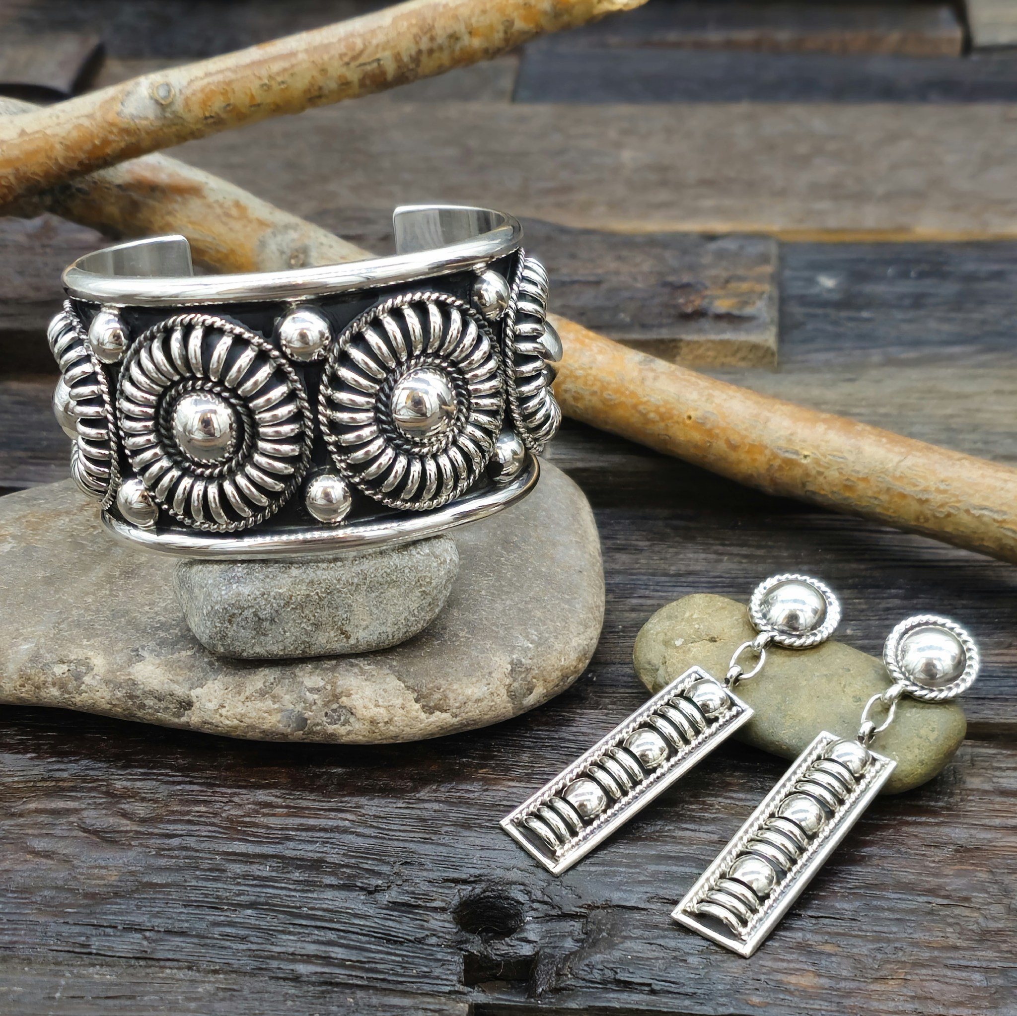 Navajo Thomas Jim サンバースト ヘビーゲージ リング 19号 Navajo Thomas Jim サンバースト ヘビーゲージ リング 19号 indian jewelry