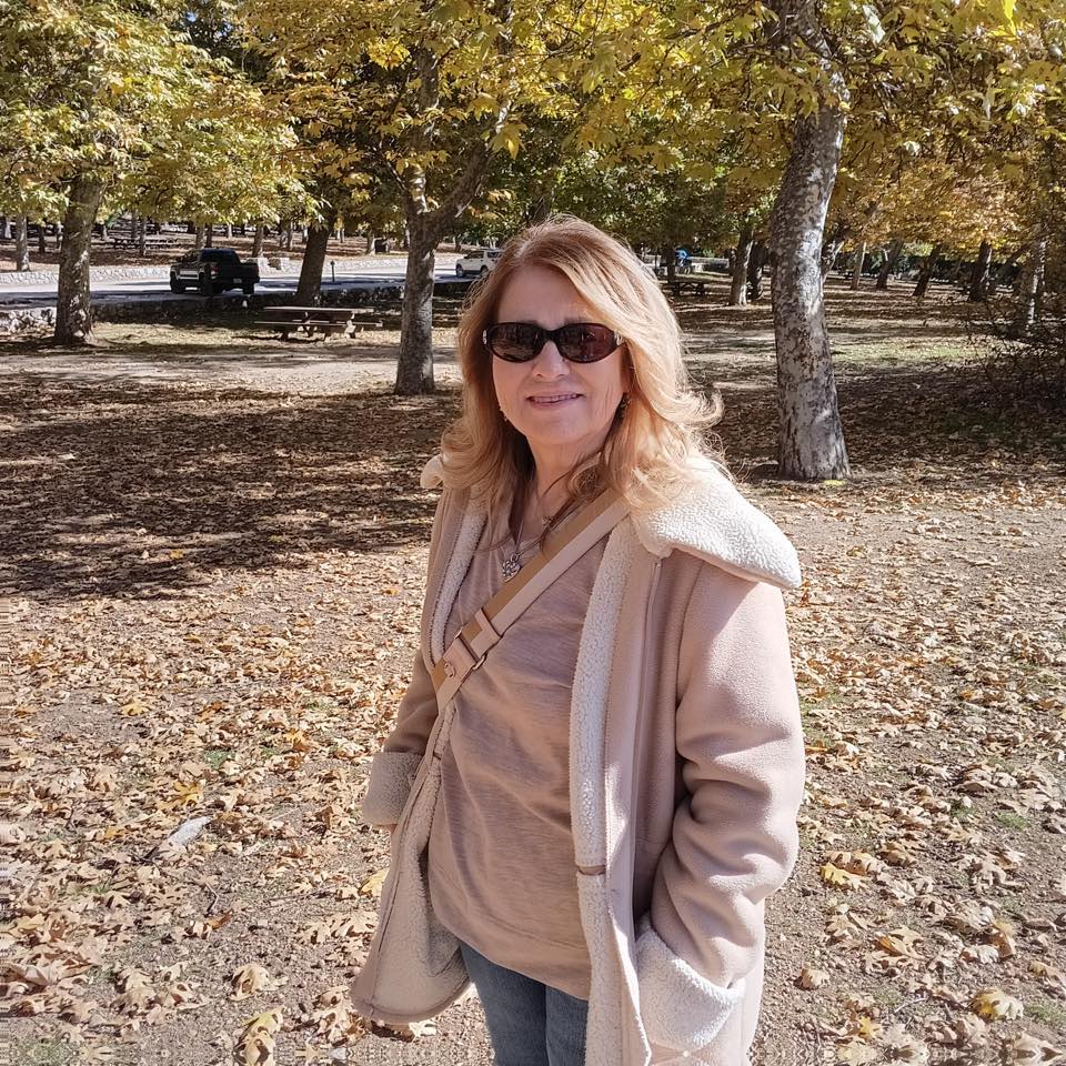 Teri Bennett Stretz (@teri.stretz) • Facebook, Connect with friends