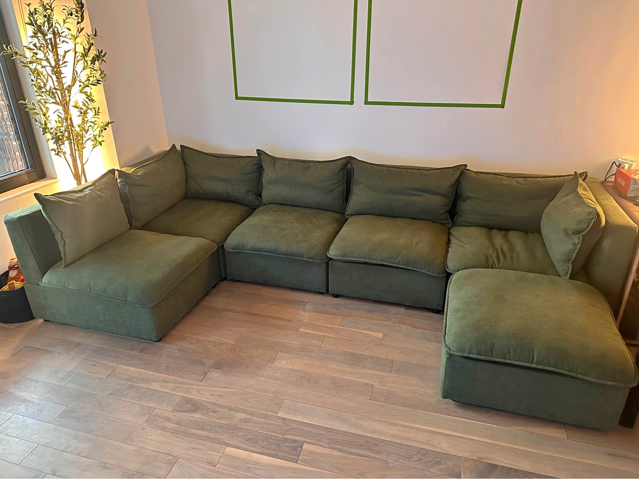 Green 6 Piece Sectional Couch - Sofas, Loveseats & Sectionals - New ...