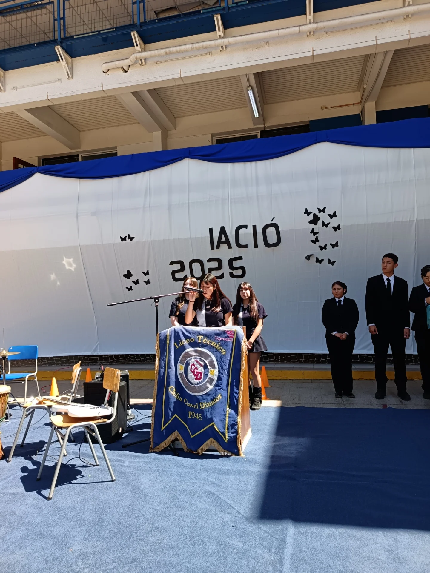 Liceo... - Liceo Técnico Clelia Clavel Dinator - Oficial