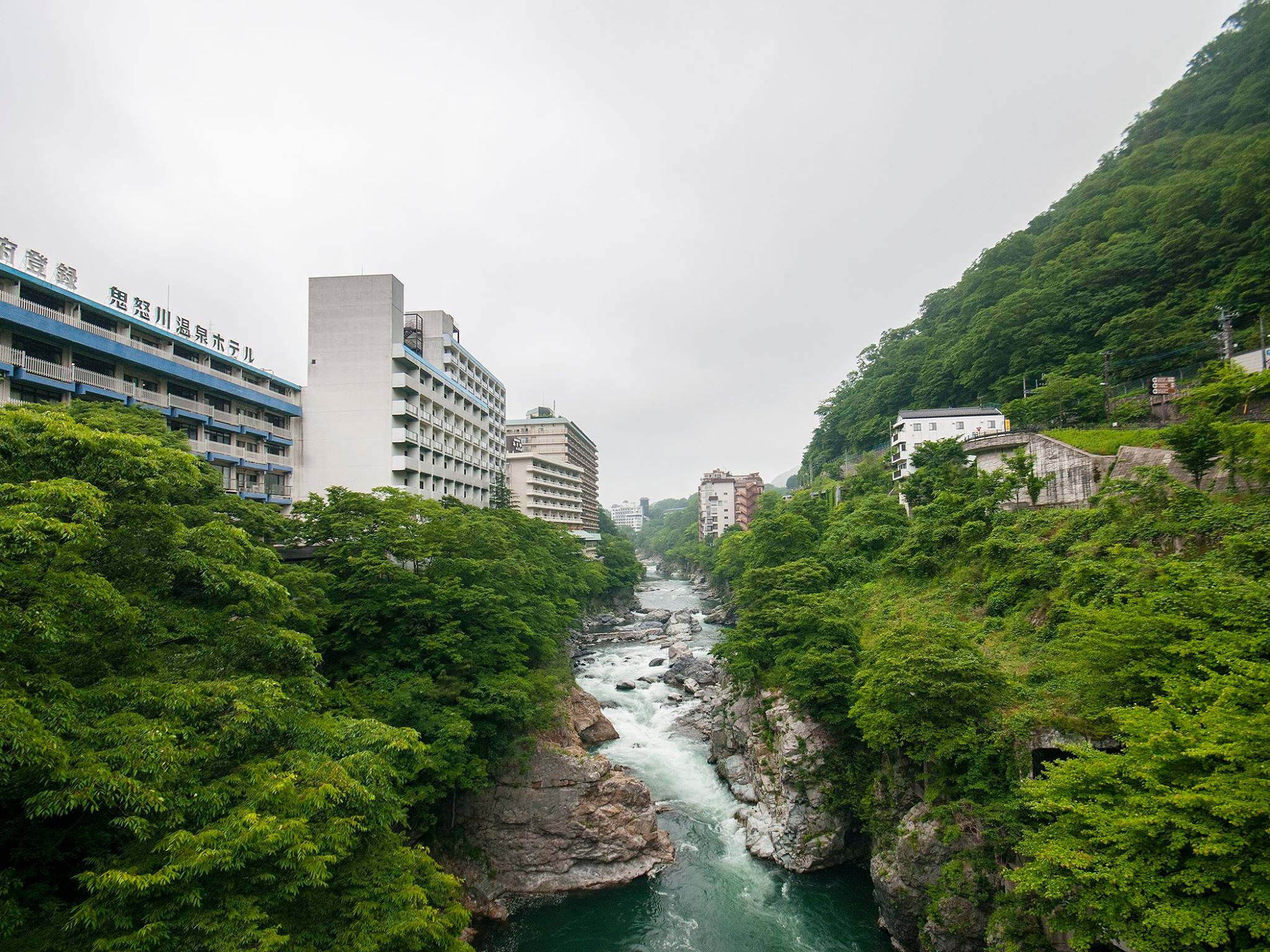 鬼怒川温泉ホテル - 関東でも梅雨入りとなりました。 鬼怒川温泉でも空は厚い雲に覆われ、雨模様の日が多くなってきています。 Rainy ...
