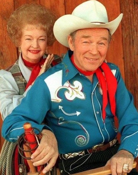 Old - Roy & Dale – America’s Sweethearts of the West Back in the days ...