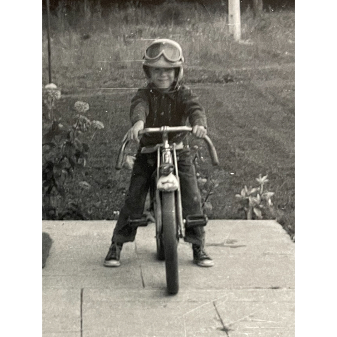 Alex McLean's journey in vintage motorcycle racing with AHRMA