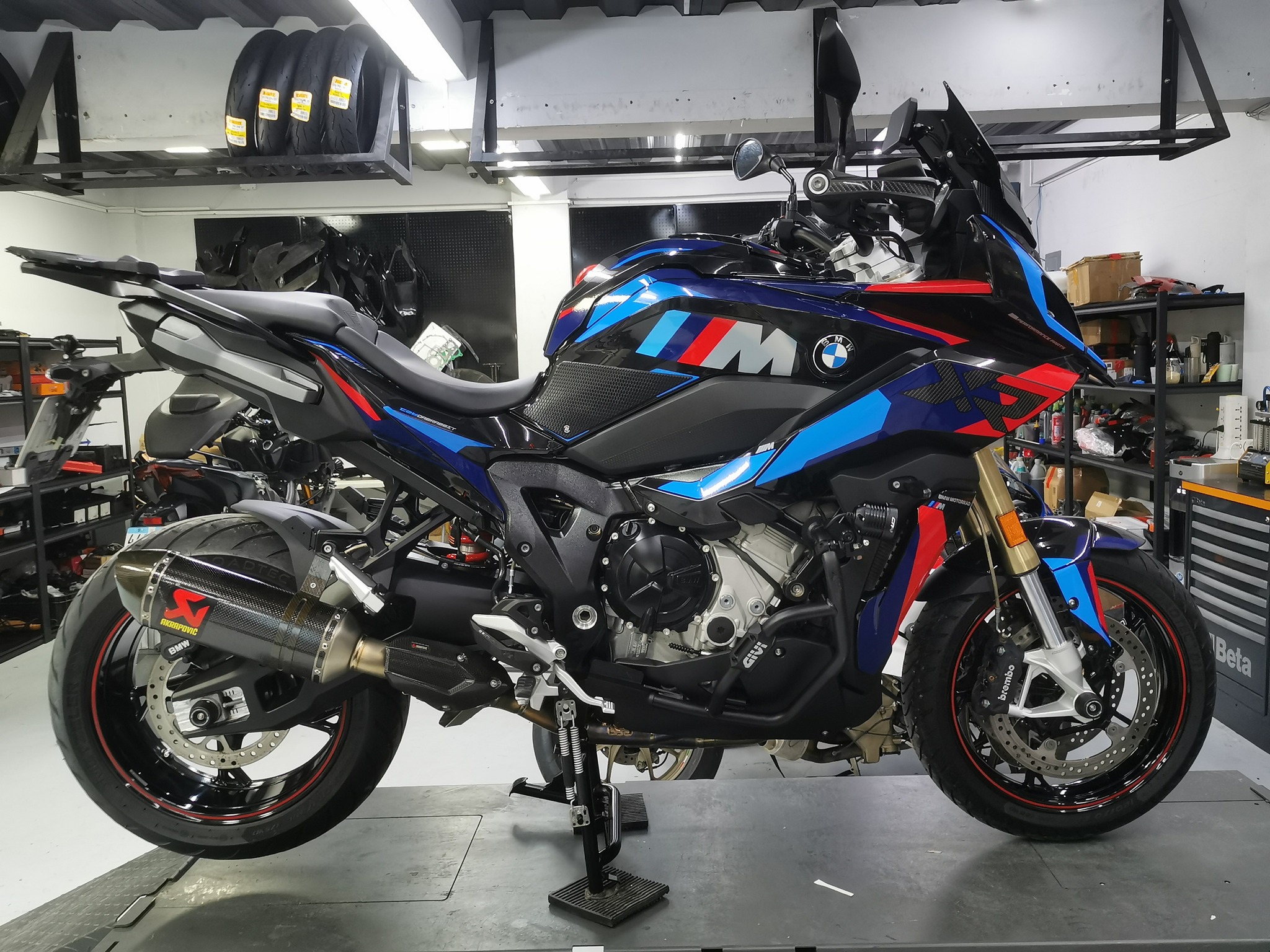 かん S1000XR Triple black turned ito M1000XR Decal from DRB GraphiX