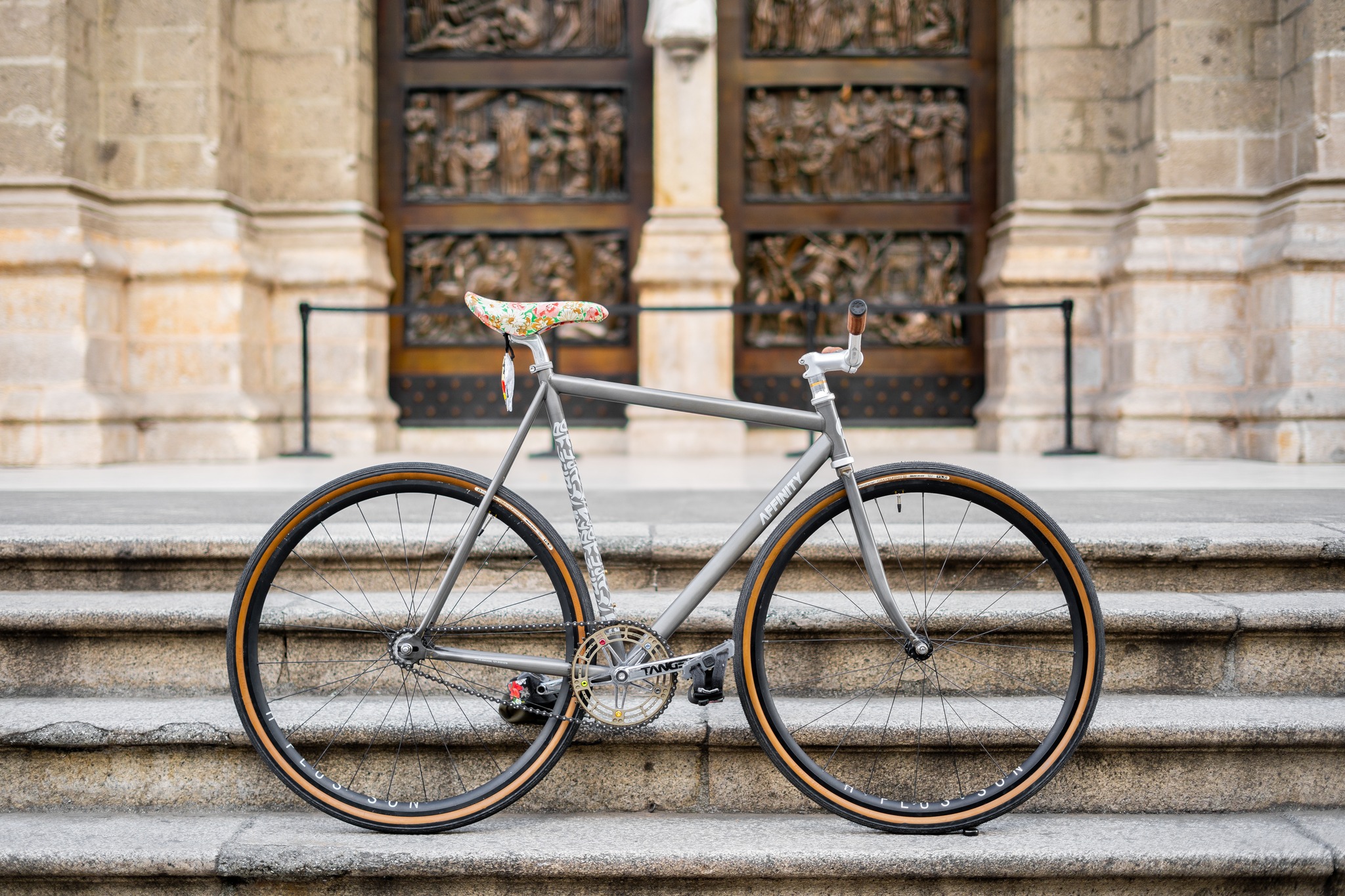 Rekta043 - This is one of those uncommon Lo Pro builds. Set up as a ...
