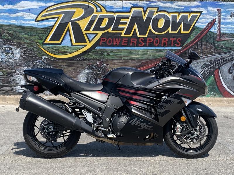 アメリカ 🔥 SAVE $2,610 ON THIS BEAST - 2023 Kawasaki Ninja® ZX™-14R ABS